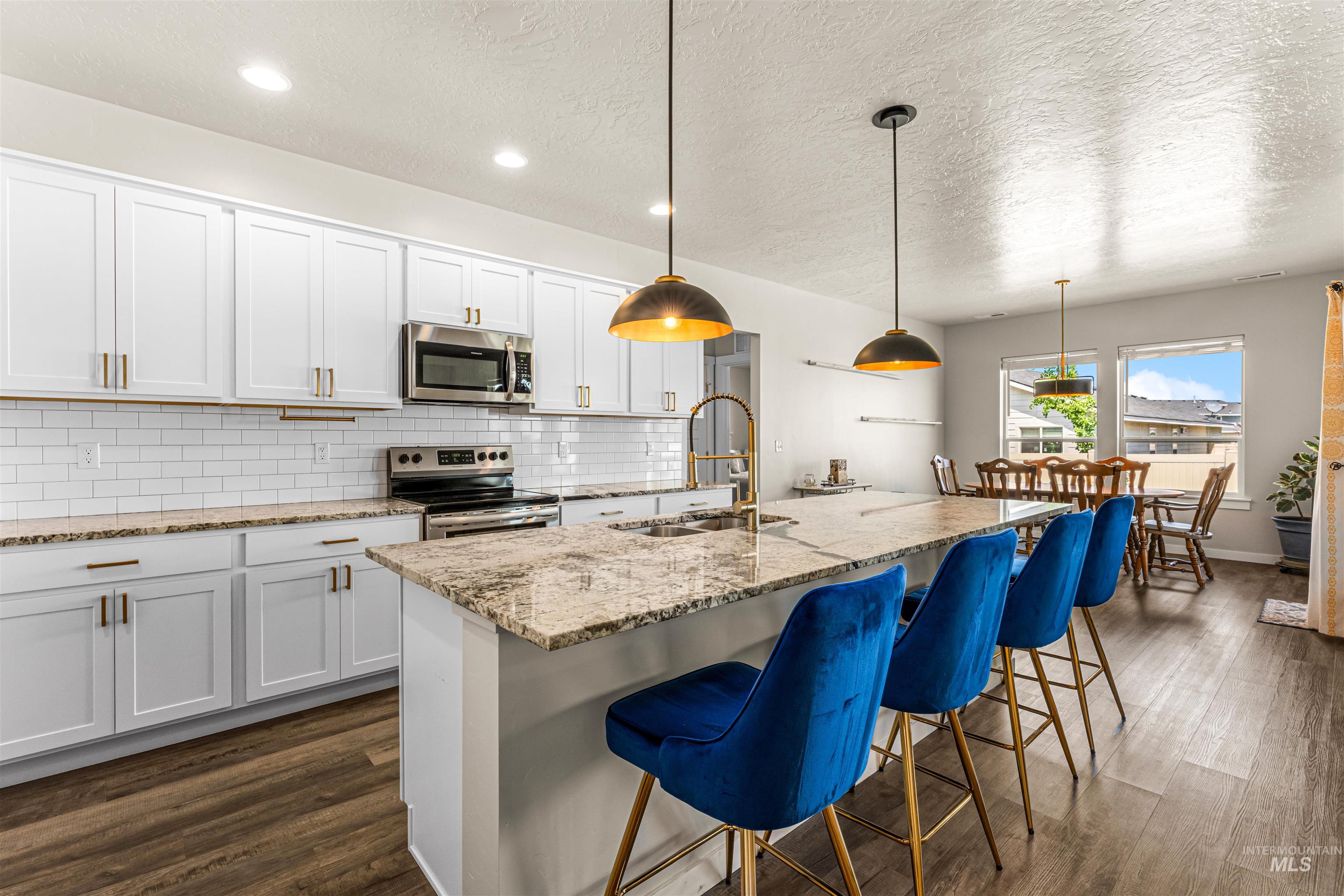 6738 S Memory Way, Meridian, Idaho 83642, 4 Bedrooms, 2 Bathrooms, Residential For Sale, Price $478,900, 98986605