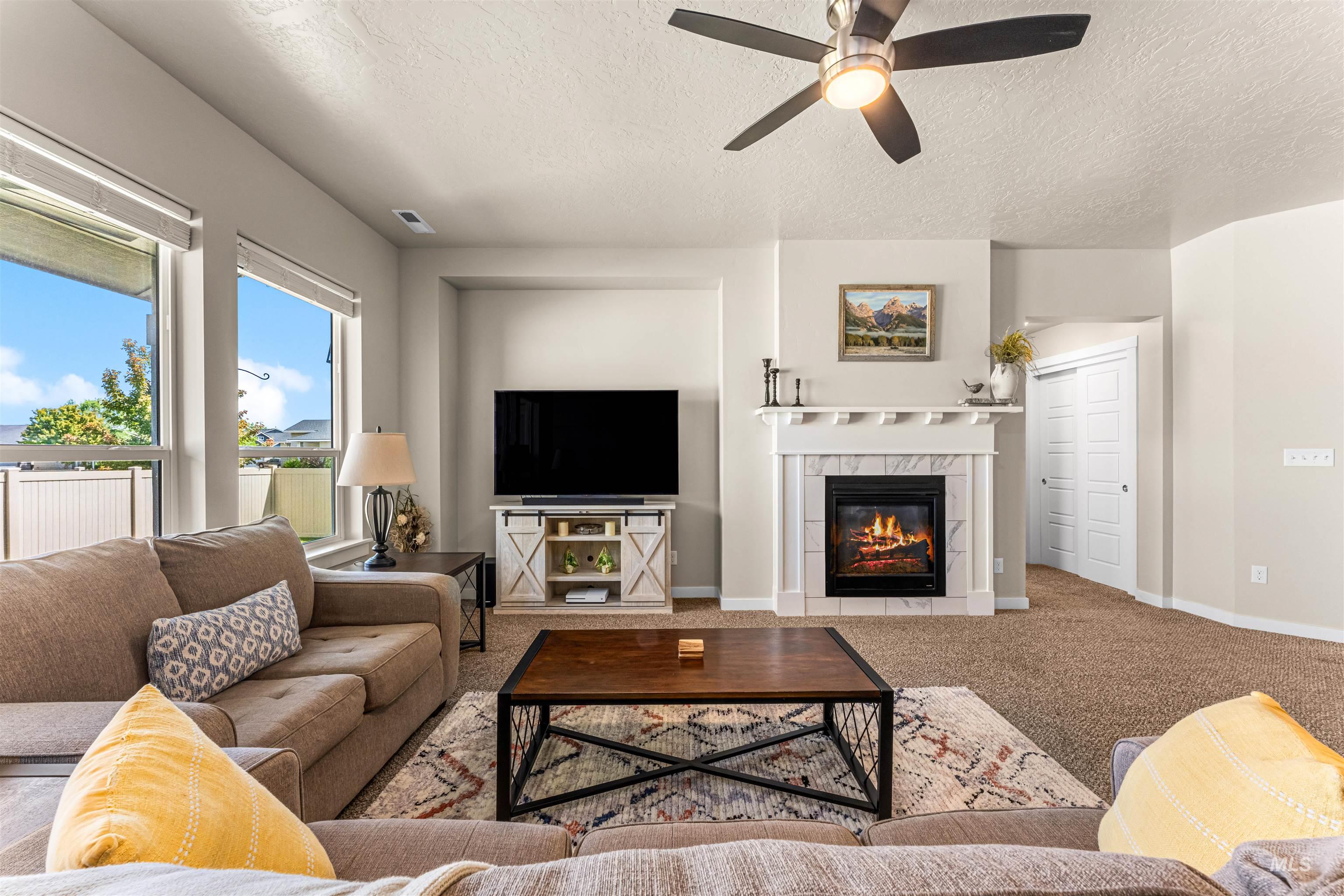 6738 S Memory Way, Meridian, Idaho 83642, 4 Bedrooms, 2 Bathrooms, Residential For Sale, Price $478,900, 98986605