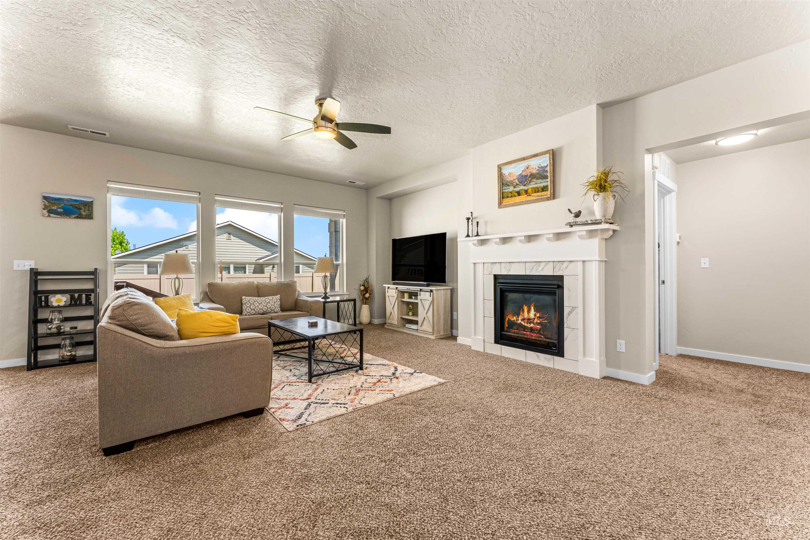 6738 S Memory Way, Meridian, Idaho 83642, 4 Bedrooms, 2 Bathrooms, Residential For Sale, Price $478,900, 98986605