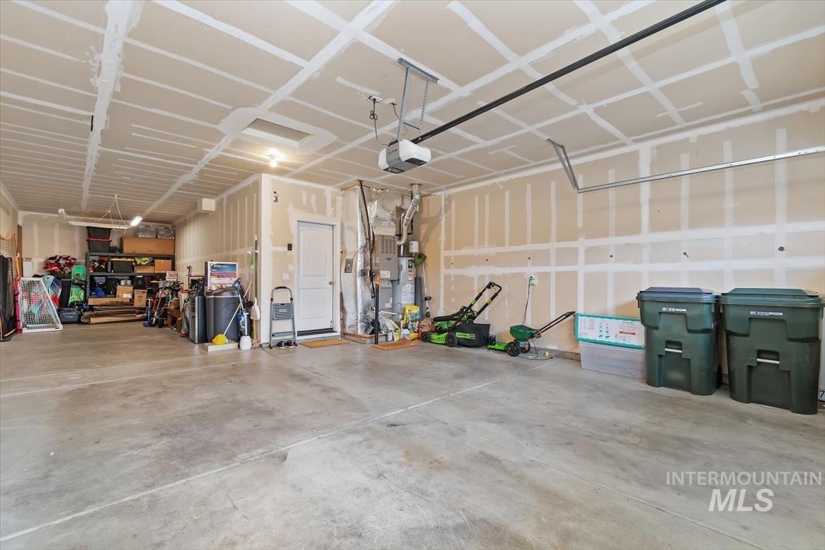 9430 S Updale Ave, Kuna, Idaho 83634, 4 Bedrooms, 3 Bathrooms, Residential For Sale, Price $519,000, 98986607