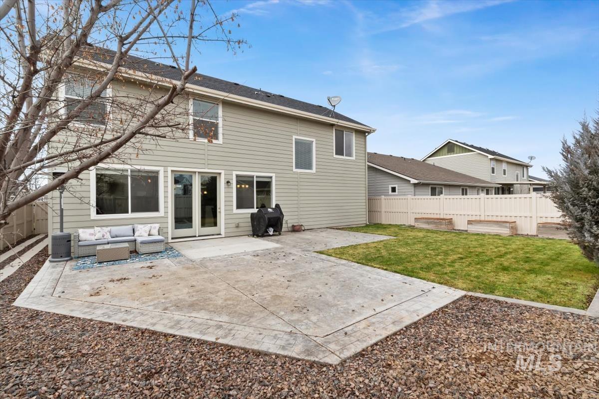9430 S Updale Ave, Kuna, Idaho 83634, 4 Bedrooms, 3 Bathrooms, Residential For Sale, Price $519,000, 98986607
