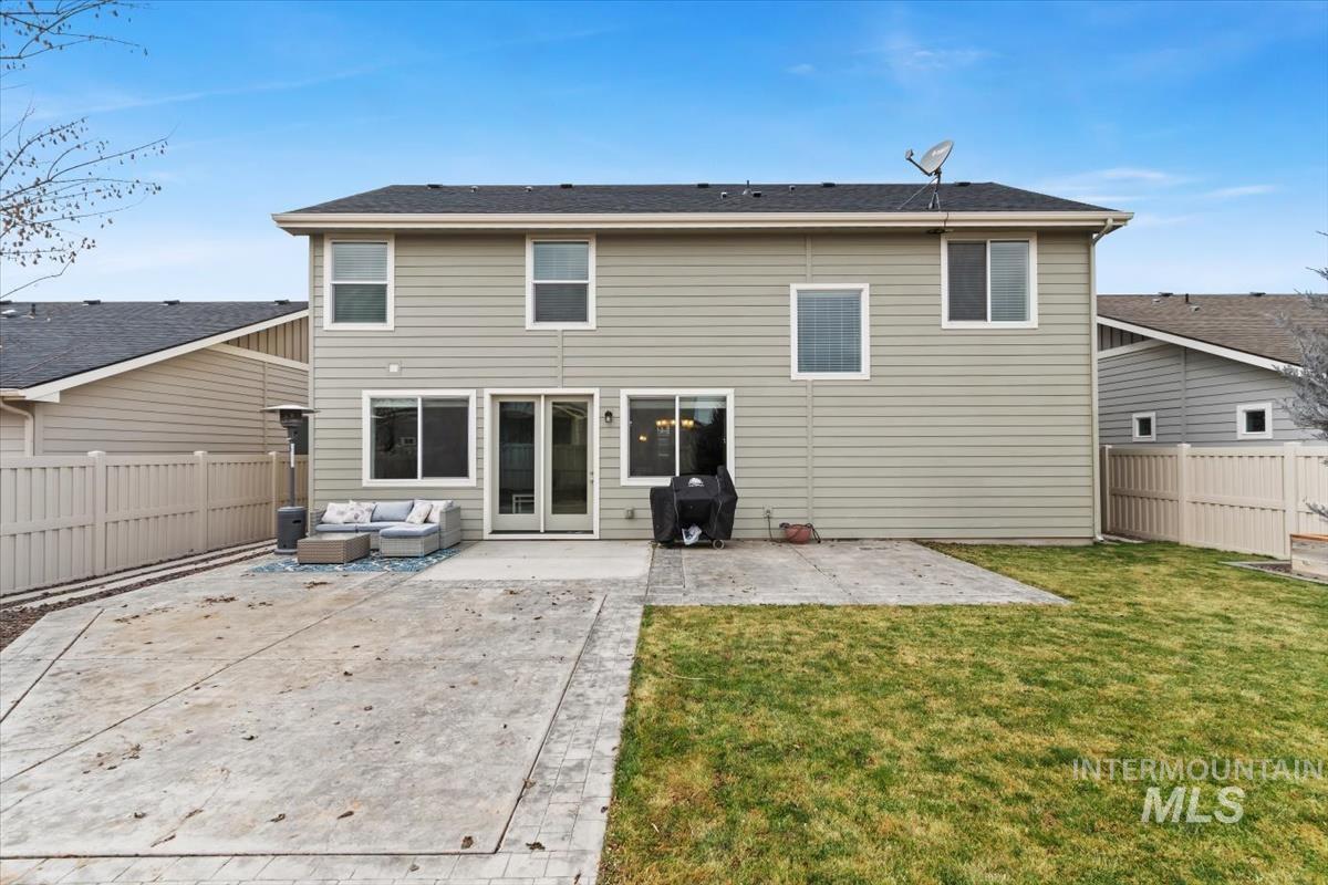 9430 S Updale Ave, Kuna, Idaho 83634, 4 Bedrooms, 3 Bathrooms, Residential For Sale, Price $519,000, 98986607