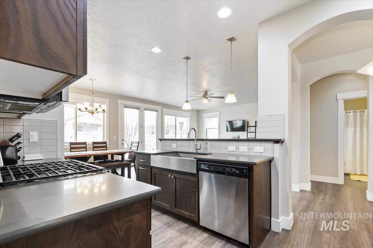 9430 S Updale Ave, Kuna, Idaho 83634, 4 Bedrooms, 3 Bathrooms, Residential For Sale, Price $519,000, 98986607