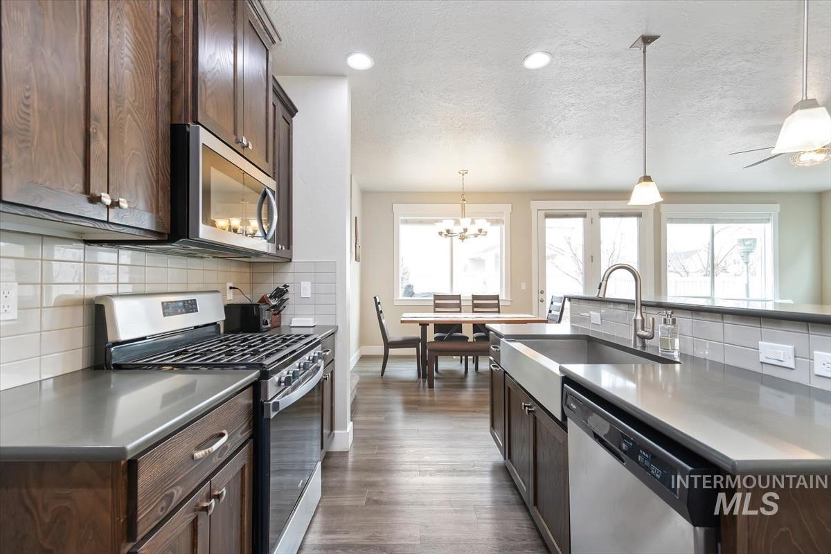 9430 S Updale Ave, Kuna, Idaho 83634, 4 Bedrooms, 3 Bathrooms, Residential For Sale, Price $519,000, 98986607