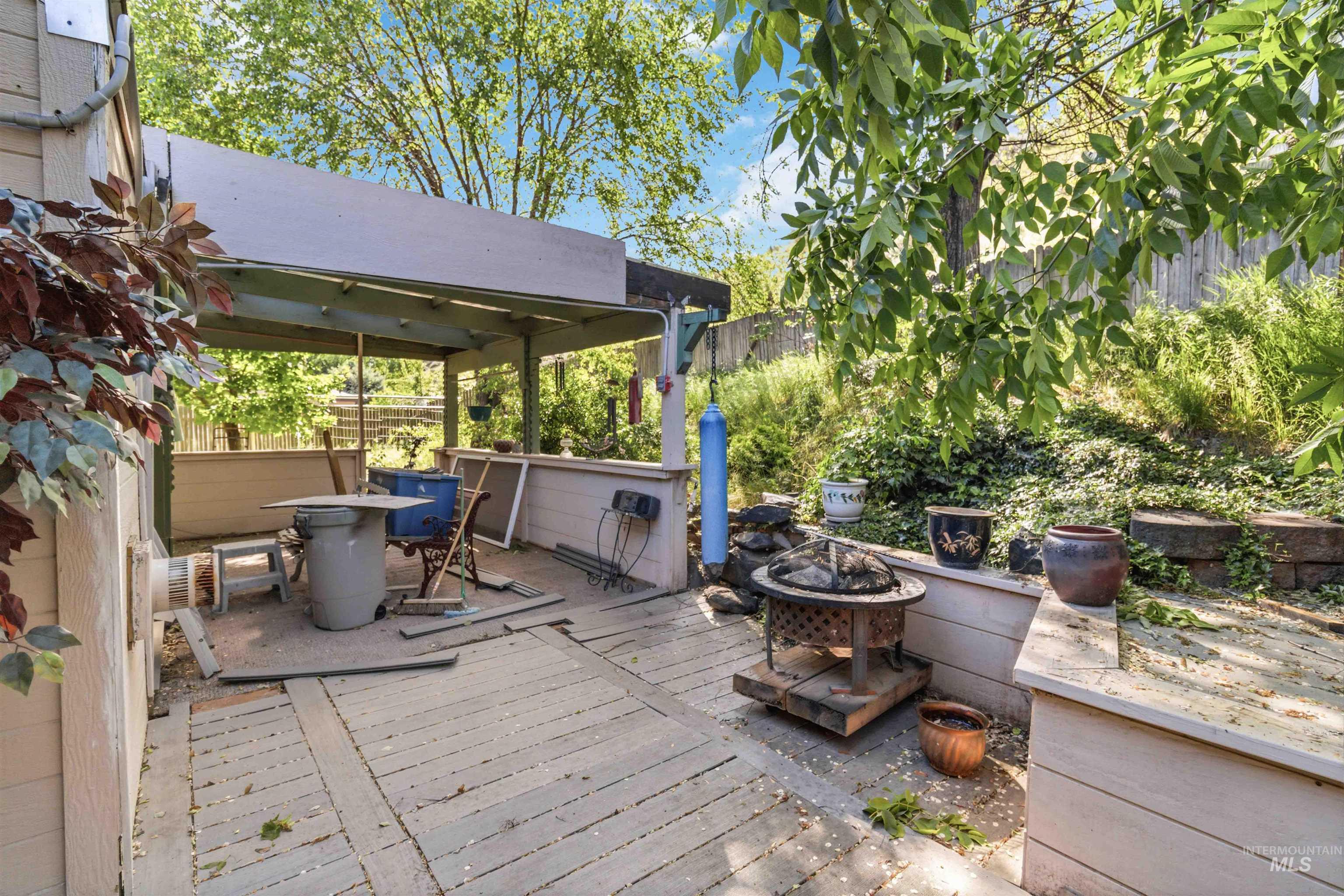 6482 S Lodgepole Pl, Boise, Idaho 83716, 4 Bedrooms, 2 Bathrooms, Residential For Sale, Price $530,000, 98986608
