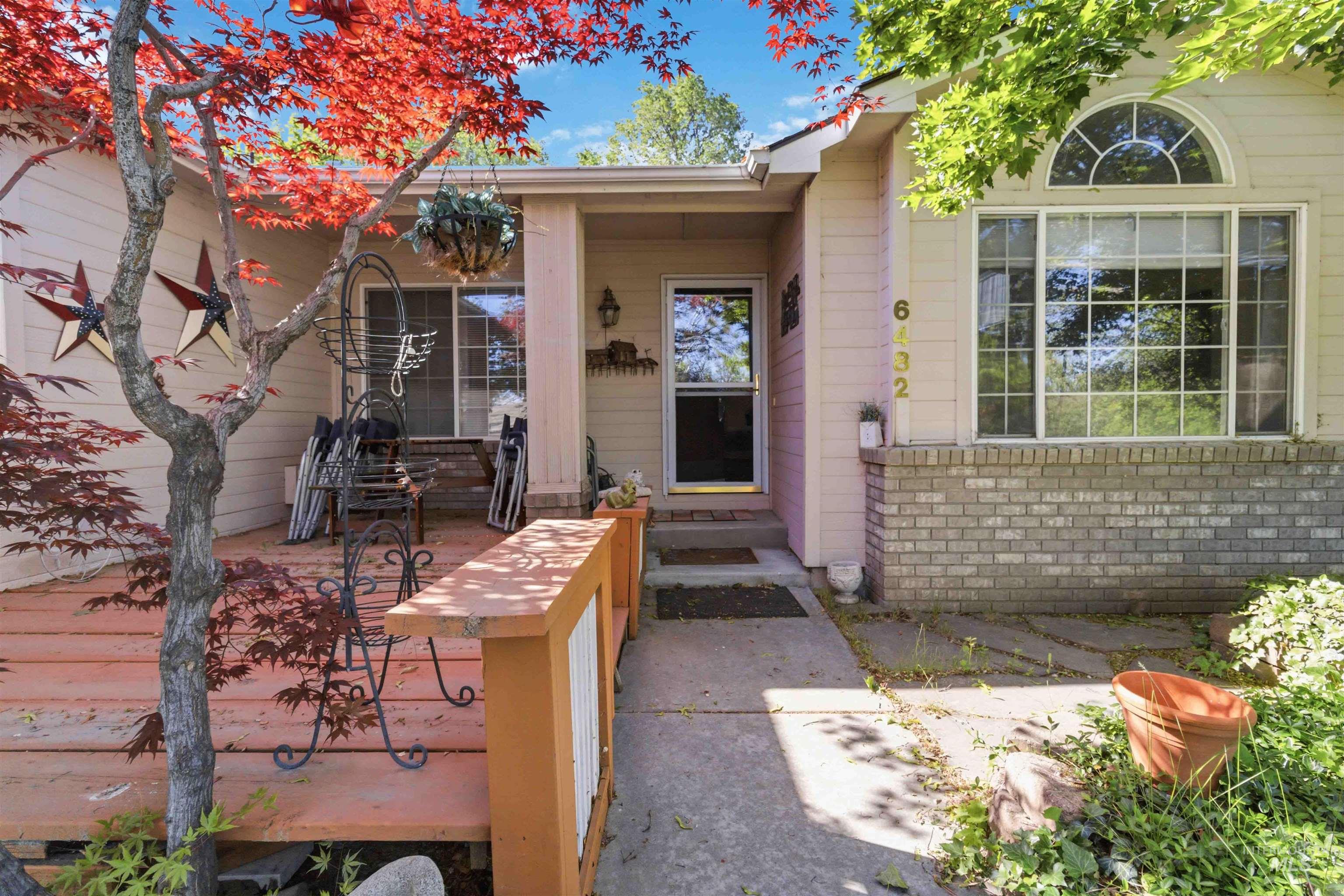 6482 S Lodgepole Pl, Boise, Idaho 83716, 4 Bedrooms, 2 Bathrooms, Residential For Sale, Price $530,000, 98986608