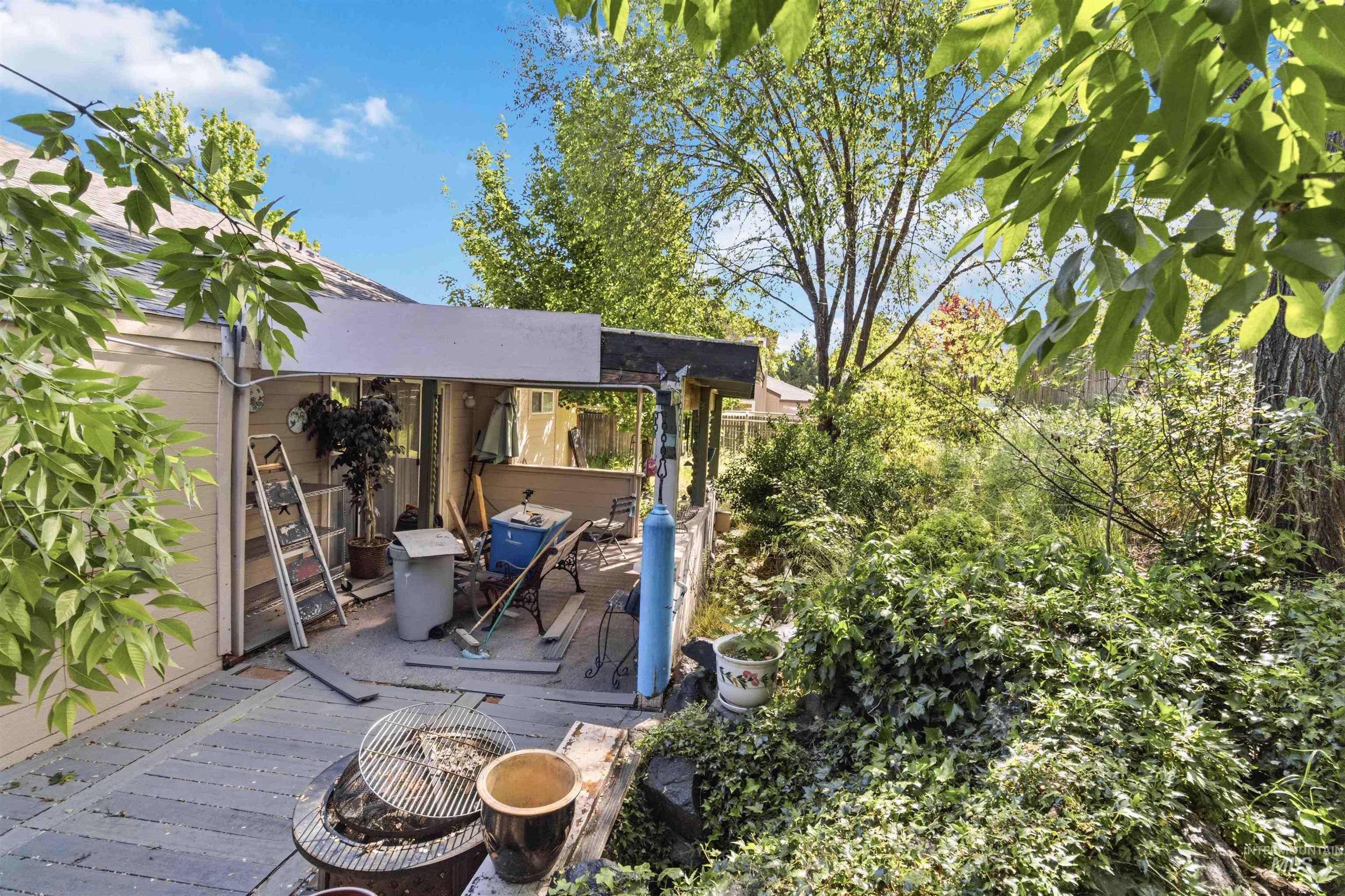 6482 S Lodgepole Pl, Boise, Idaho 83716, 4 Bedrooms, 2 Bathrooms, Residential For Sale, Price $530,000, 98986608