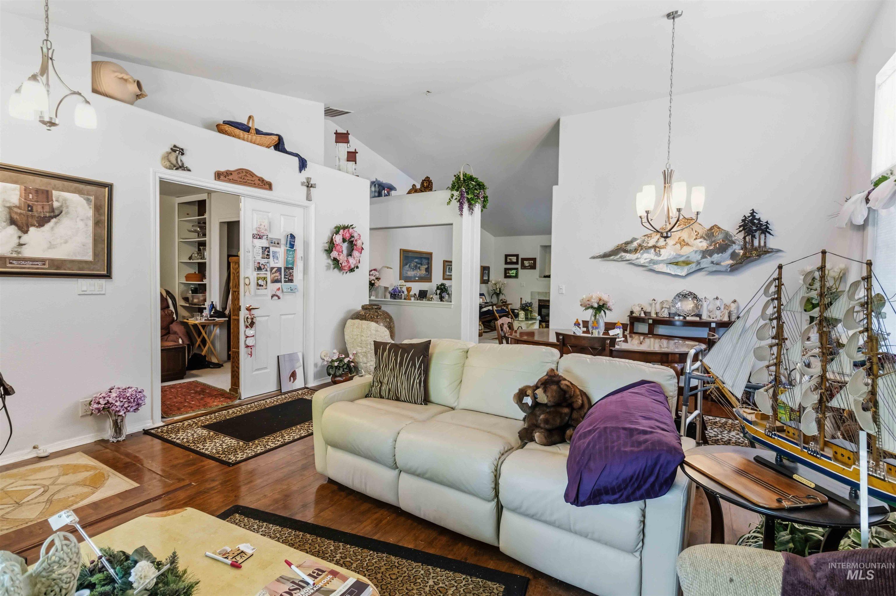 6482 S Lodgepole Pl, Boise, Idaho 83716, 4 Bedrooms, 2 Bathrooms, Residential For Sale, Price $530,000, 98986608