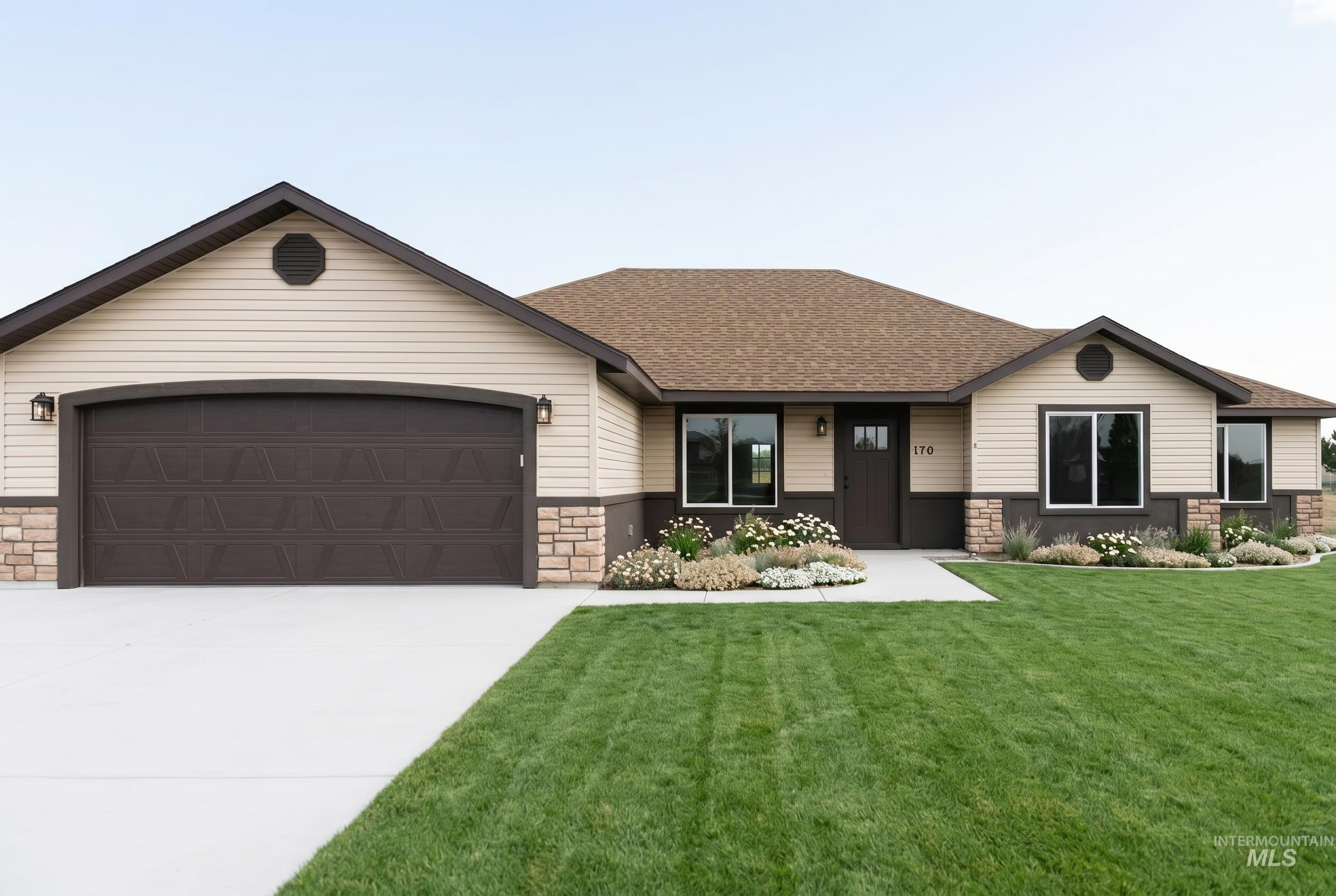 179 W 30 South, Jerome, Idaho 83338, 4 Bedrooms, 2 Bathrooms, Residential For Sale, Price $489,900, 98986610