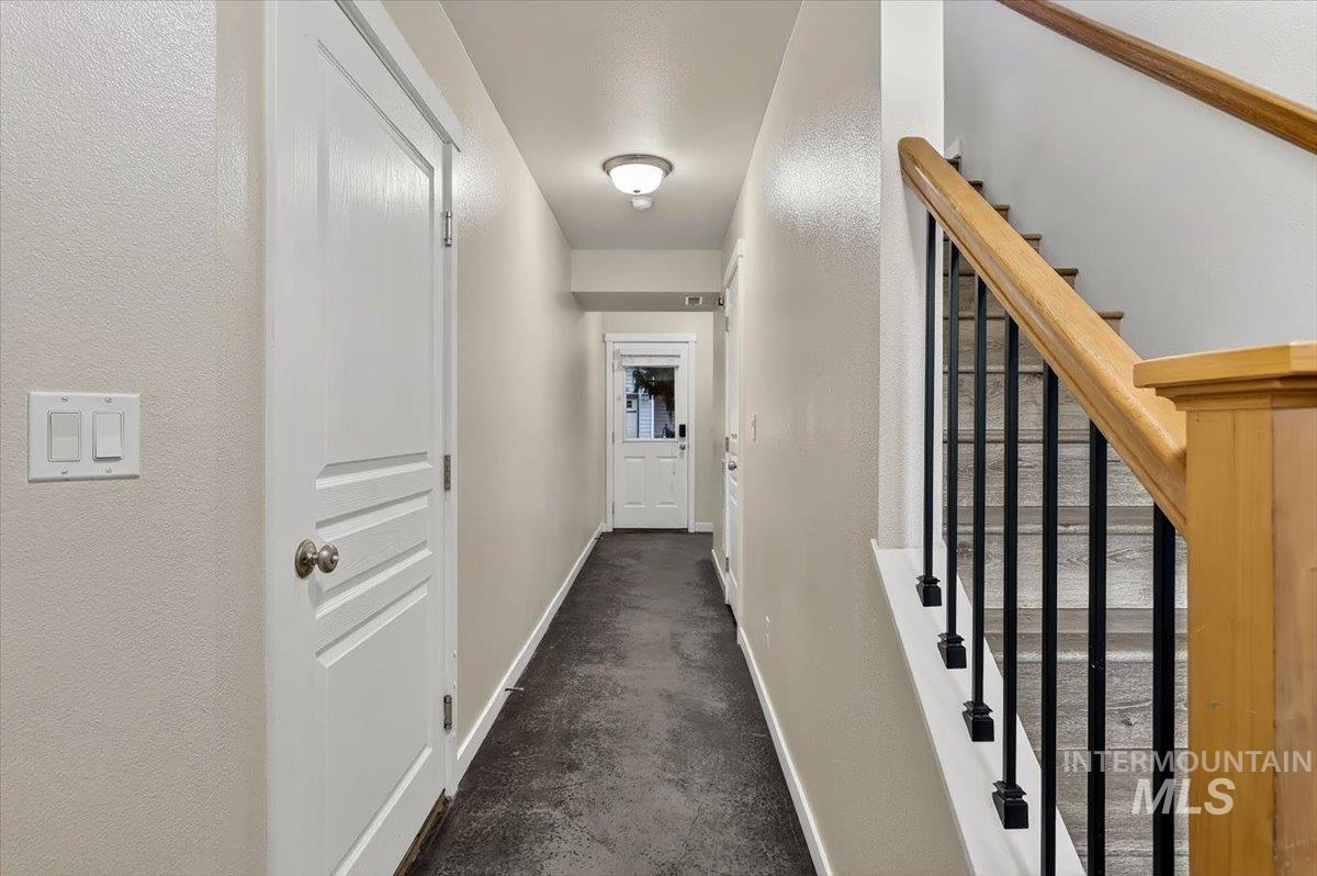 8704 W Pine Valley Ln, Boise, Idaho 83709, 3 Bedrooms, 2.5 Bathrooms, Residential For Sale, Price $345,900, 98986611