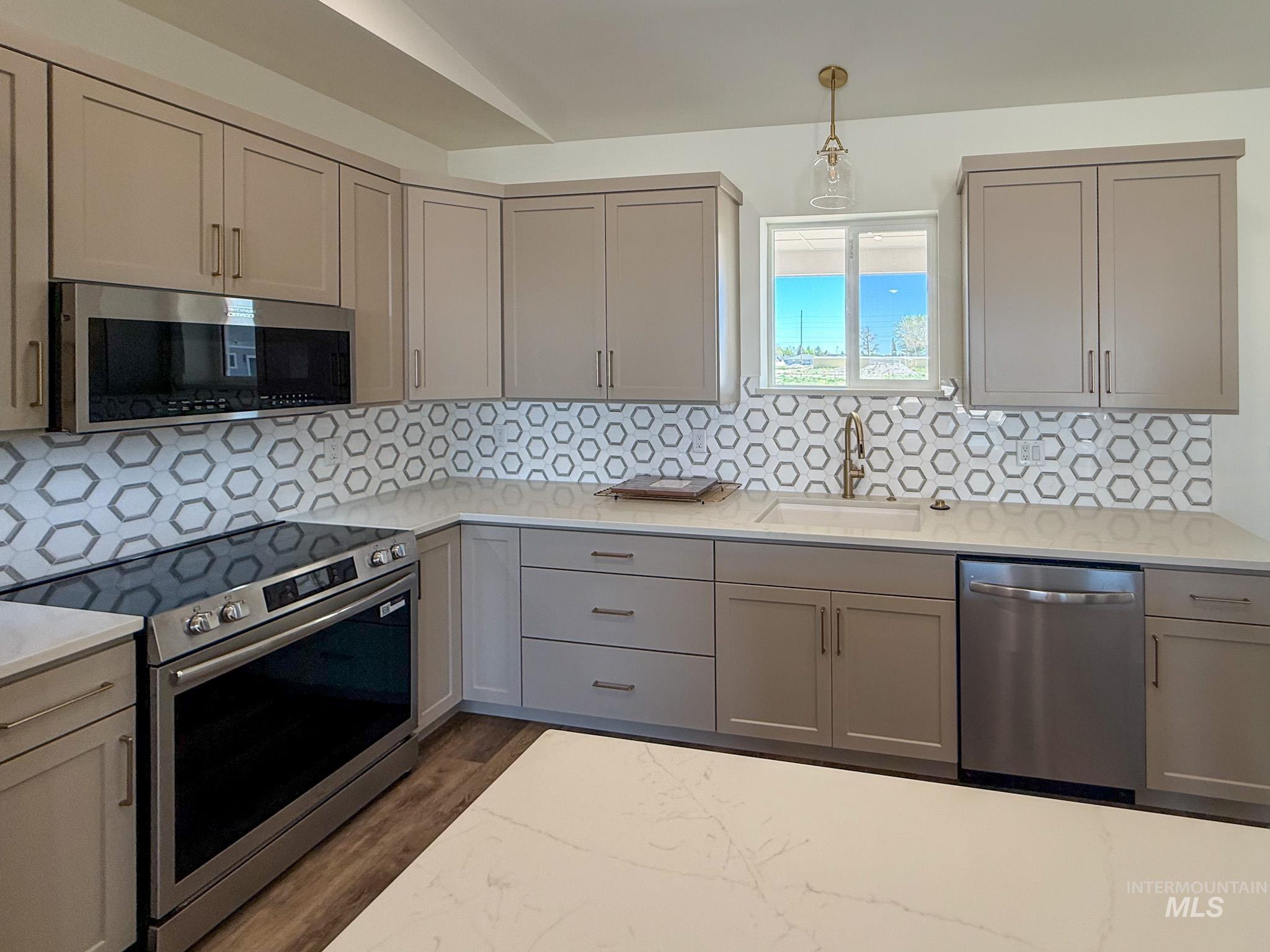 1108 Sage, Rupert, Idaho 83350, 4 Bedrooms, 2.5 Bathrooms, Residential For Sale, Price $439,000, 98986614