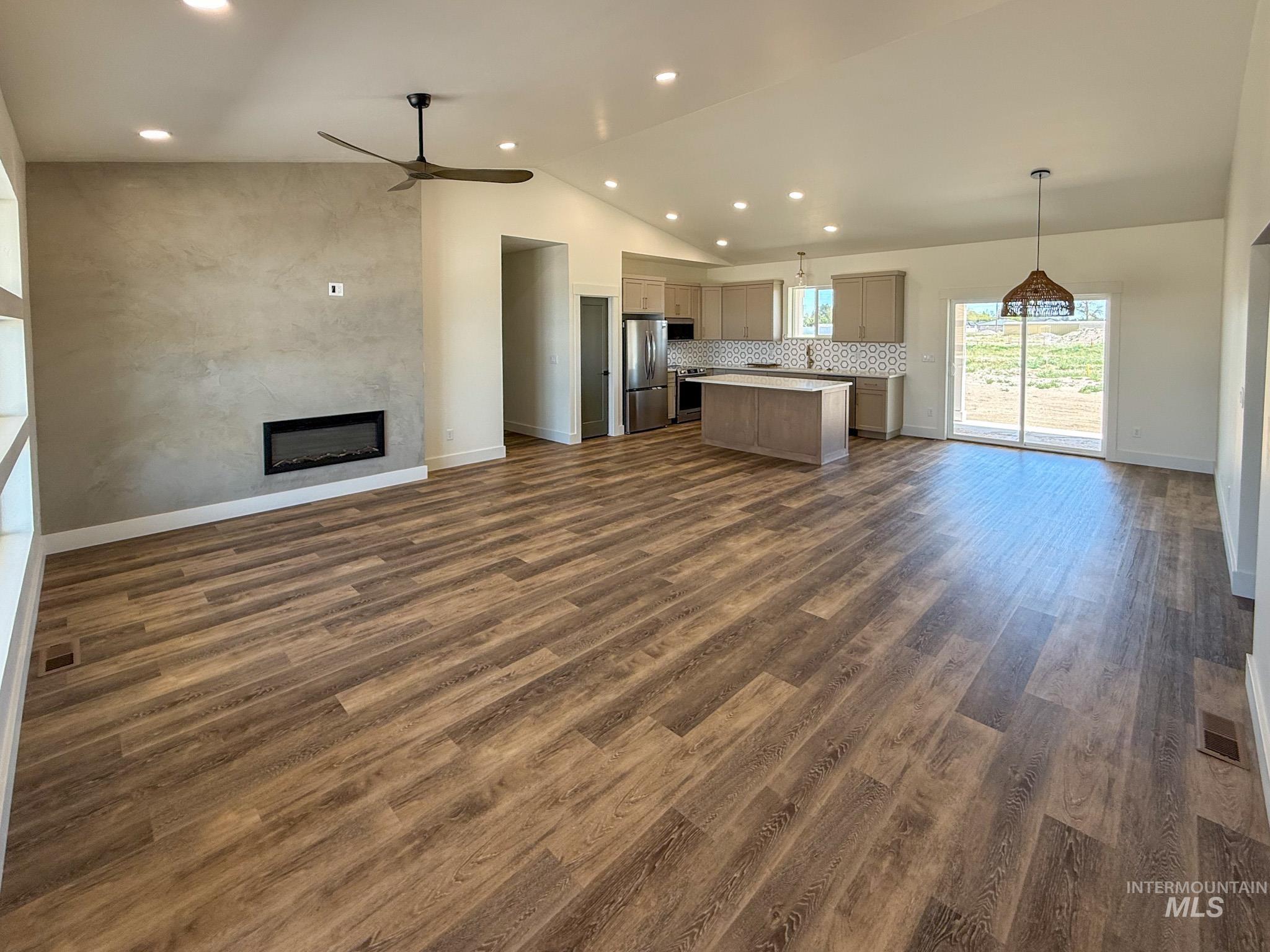 1108 Sage, Rupert, Idaho 83350, 4 Bedrooms, 2.5 Bathrooms, Residential For Sale, Price $439,000, 98986614