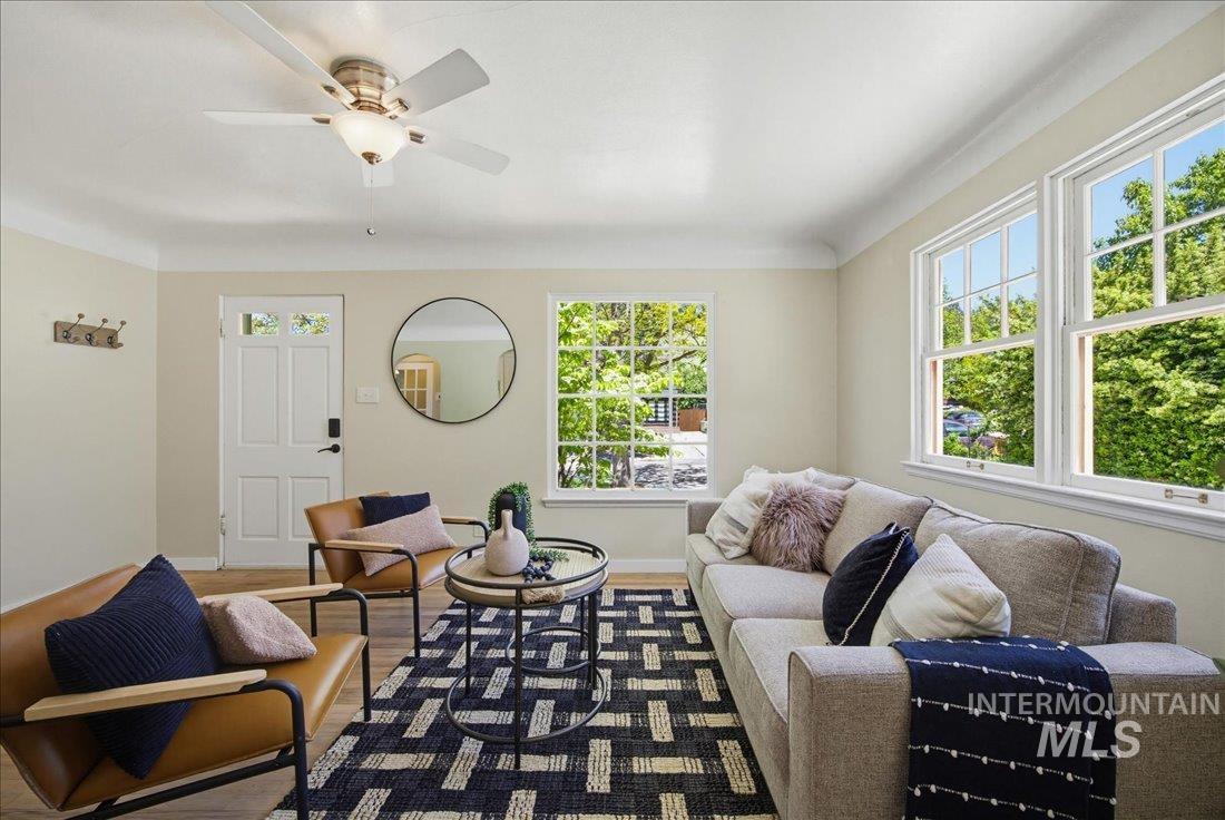 405 W Ada St, Boise, Idaho 83702, 3 Bedrooms, 2 Bathrooms, Residential Income For Sale, Price $924,000,MLS 98986617
