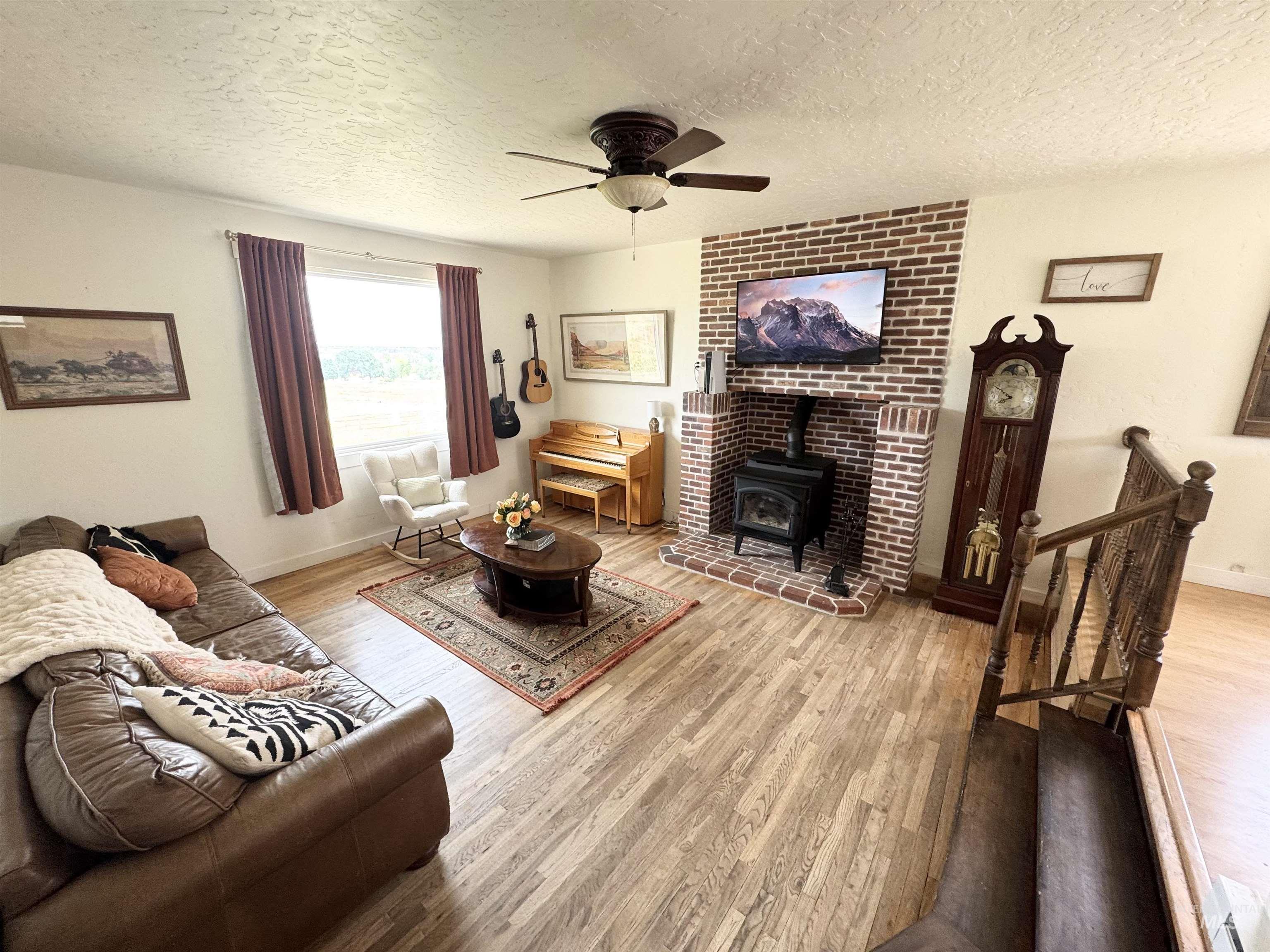 10590 Duck Lane, Nampa, Idaho 83686, 4 Bedrooms, 2 Bathrooms, Residential For Sale, Price $2,800,000, 98986619