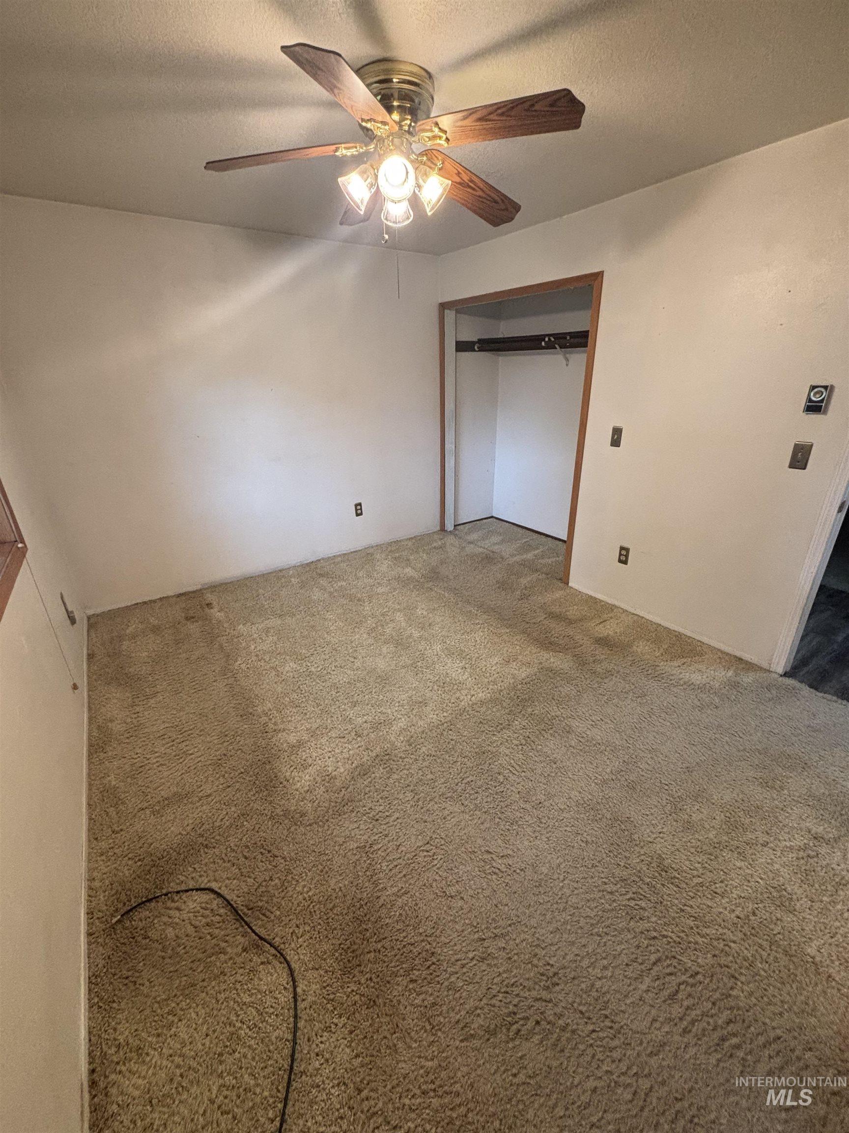 526 E 16th Ave., Jerome, Idaho 83338, 2 Bedrooms, 2 Bathrooms, Residential For Sale, Price $283,750, 98986622