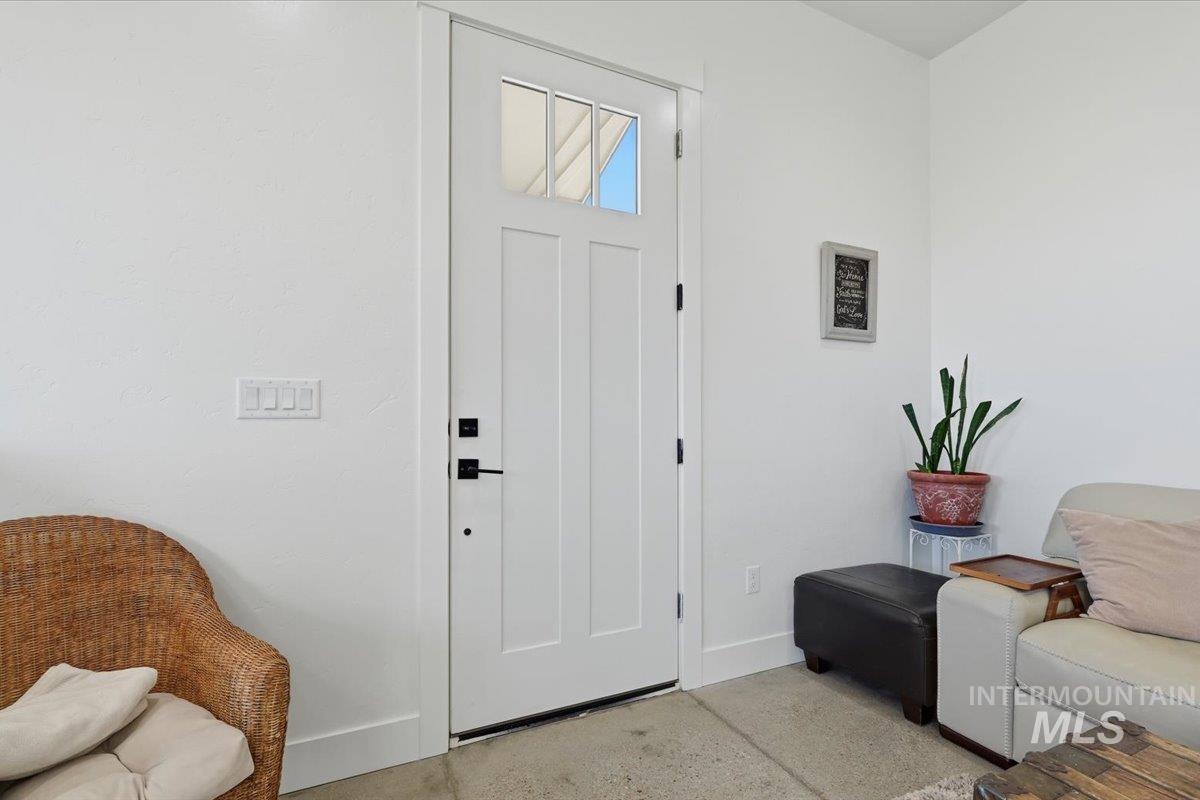 13906 Winding Willow Dr, Caldwell, Idaho 83607, 1 Bedroom, 1 Bathroom, Residential For Sale, Price $595,900, 98986624