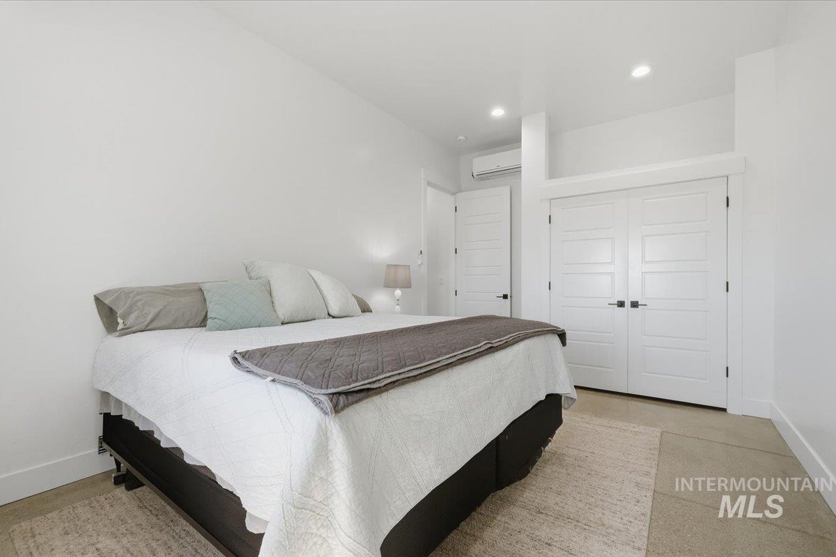 13906 Winding Willow Dr, Caldwell, Idaho 83607, 1 Bedroom, 1 Bathroom, Residential For Sale, Price $595,900, 98986624