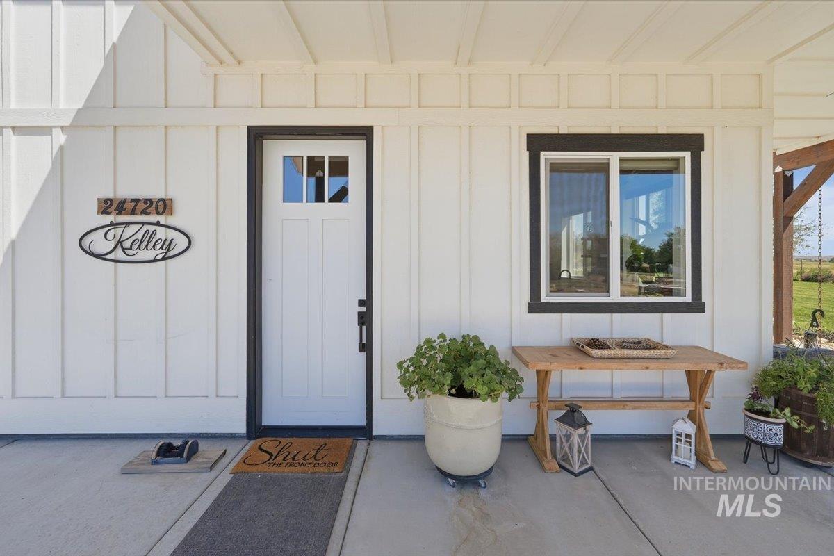 13906 Winding Willow Dr, Caldwell, Idaho 83607, 1 Bedroom, 1 Bathroom, Residential For Sale, Price $595,900, 98986624