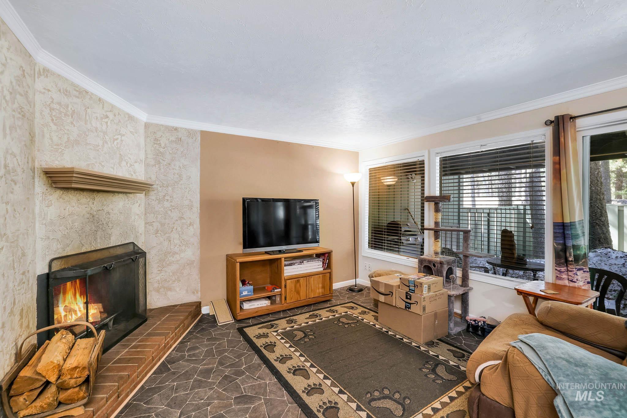 301 N Mission Street, McCall, Idaho 83638, 2 Bedrooms, 1.5 Bathrooms, Residential For Sale, Price $429,000, 98986625