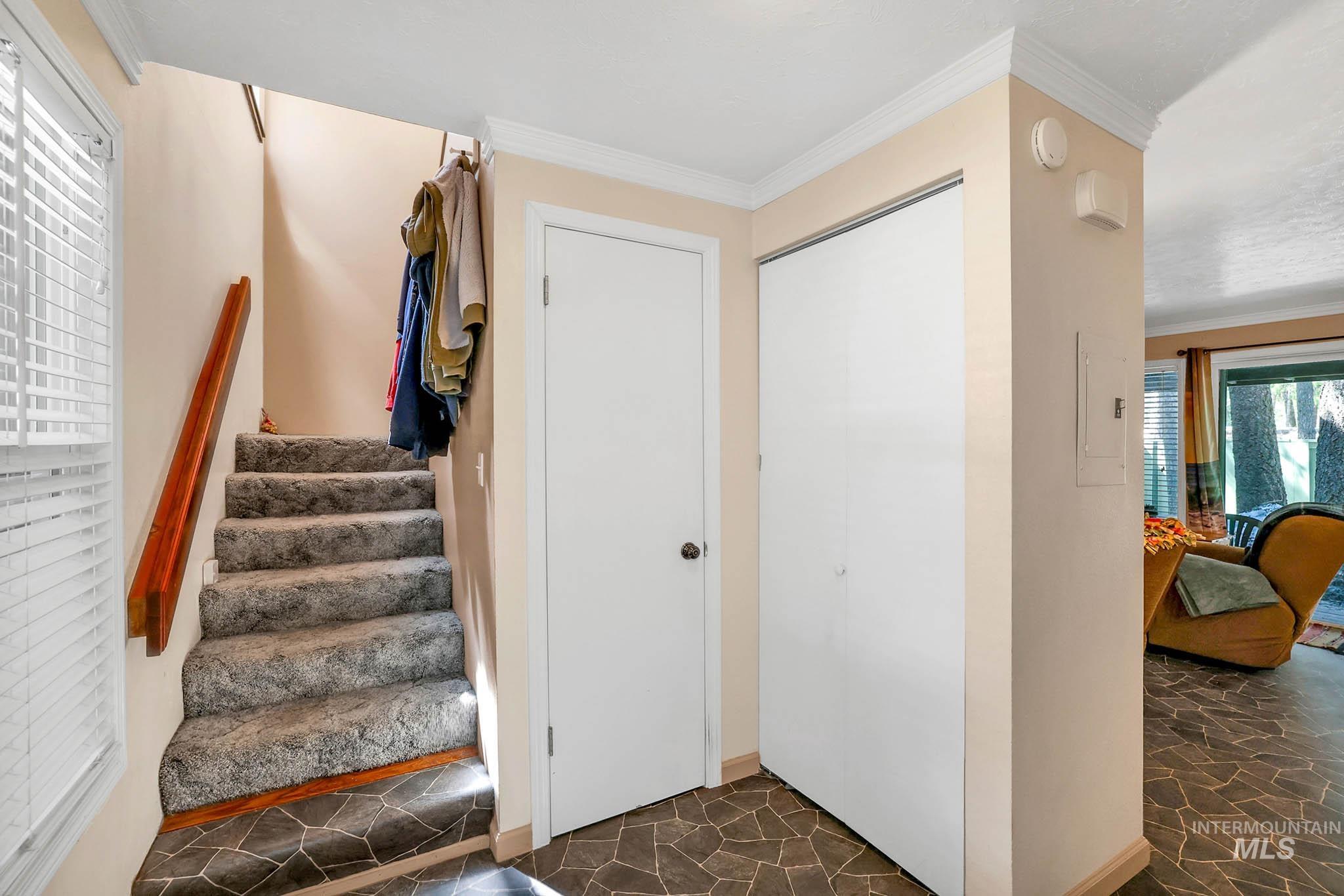 301 N Mission Street, McCall, Idaho 83638, 2 Bedrooms, 1.5 Bathrooms, Residential For Sale, Price $429,000, 98986625