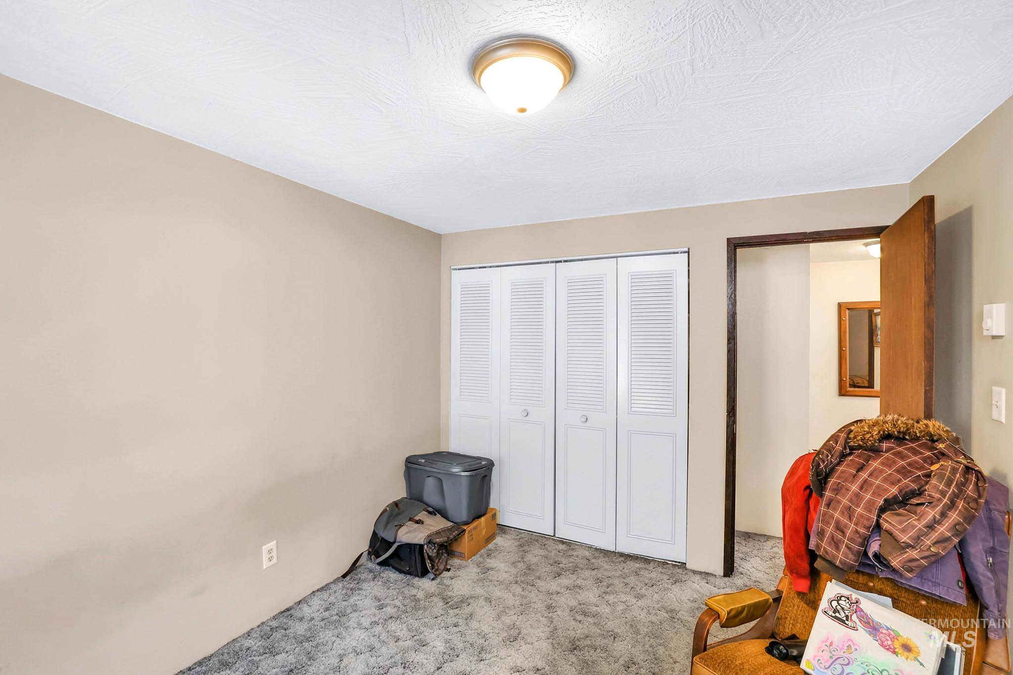 301 N Mission Street, McCall, Idaho 83638, 2 Bedrooms, 1.5 Bathrooms, Residential For Sale, Price $429,000, 98986625