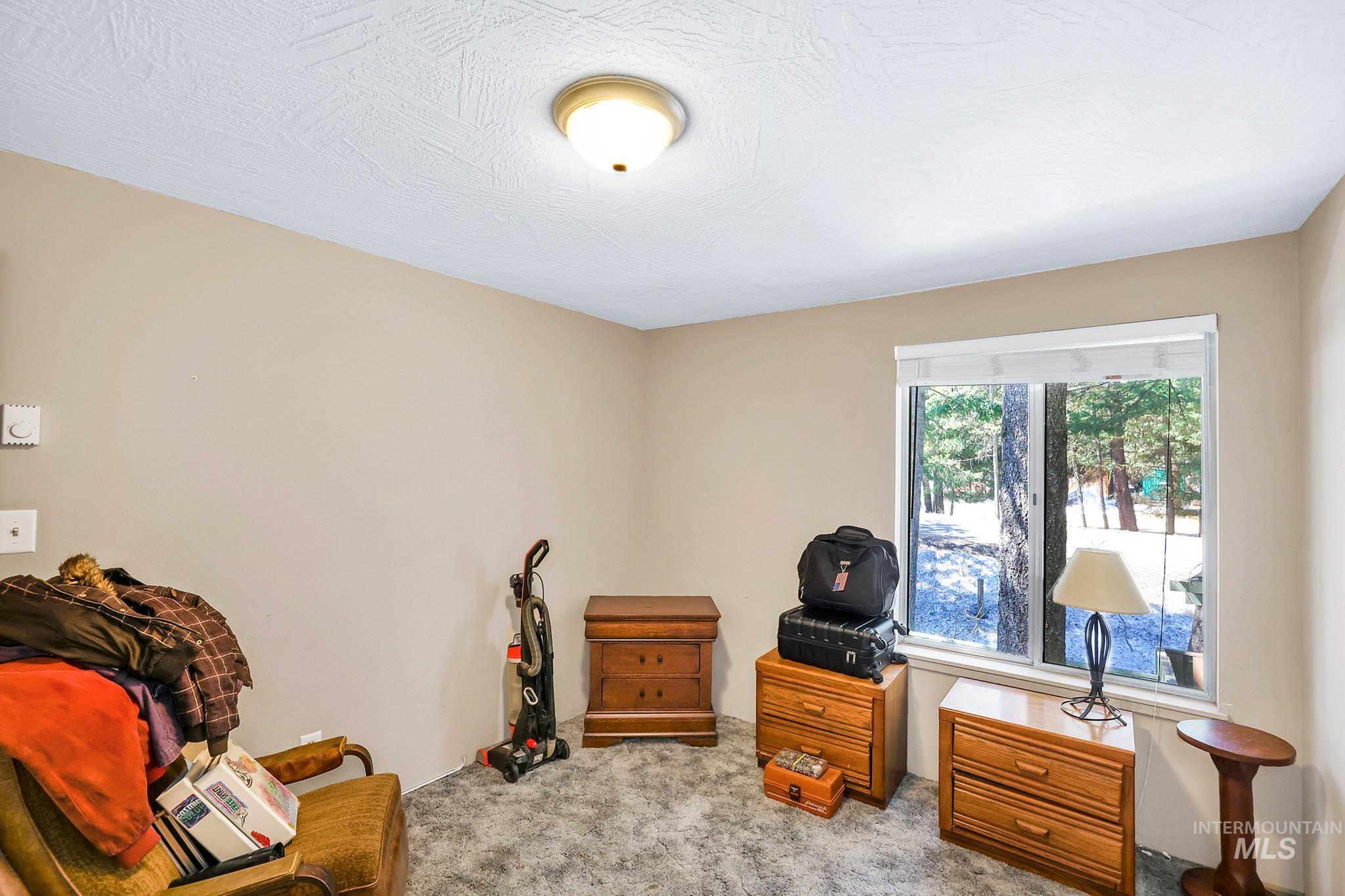 301 N Mission Street, McCall, Idaho 83638, 2 Bedrooms, 1.5 Bathrooms, Residential For Sale, Price $429,000, 98986625
