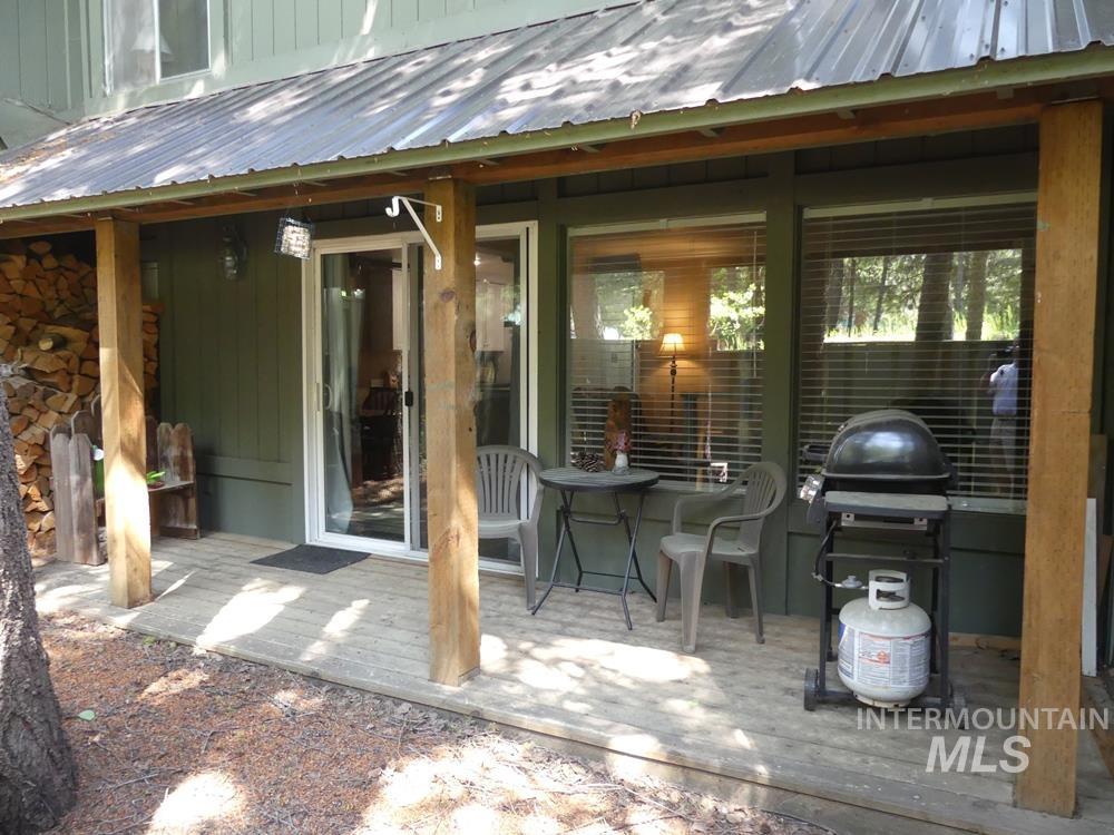 301 N Mission Street, McCall, Idaho 83638, 2 Bedrooms, 1.5 Bathrooms, Residential For Sale, Price $429,000, 98986625