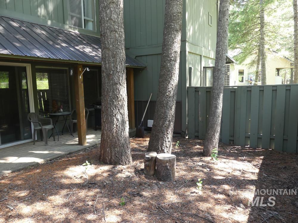 301 N Mission Street, McCall, Idaho 83638, 2 Bedrooms, 1.5 Bathrooms, Residential For Sale, Price $429,000, 98986625