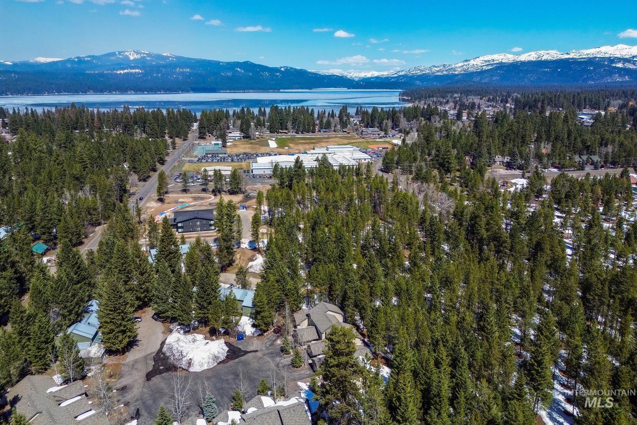 301 N Mission Street, McCall, Idaho 83638, 2 Bedrooms, 1.5 Bathrooms, Residential For Sale, Price $429,000, 98986625