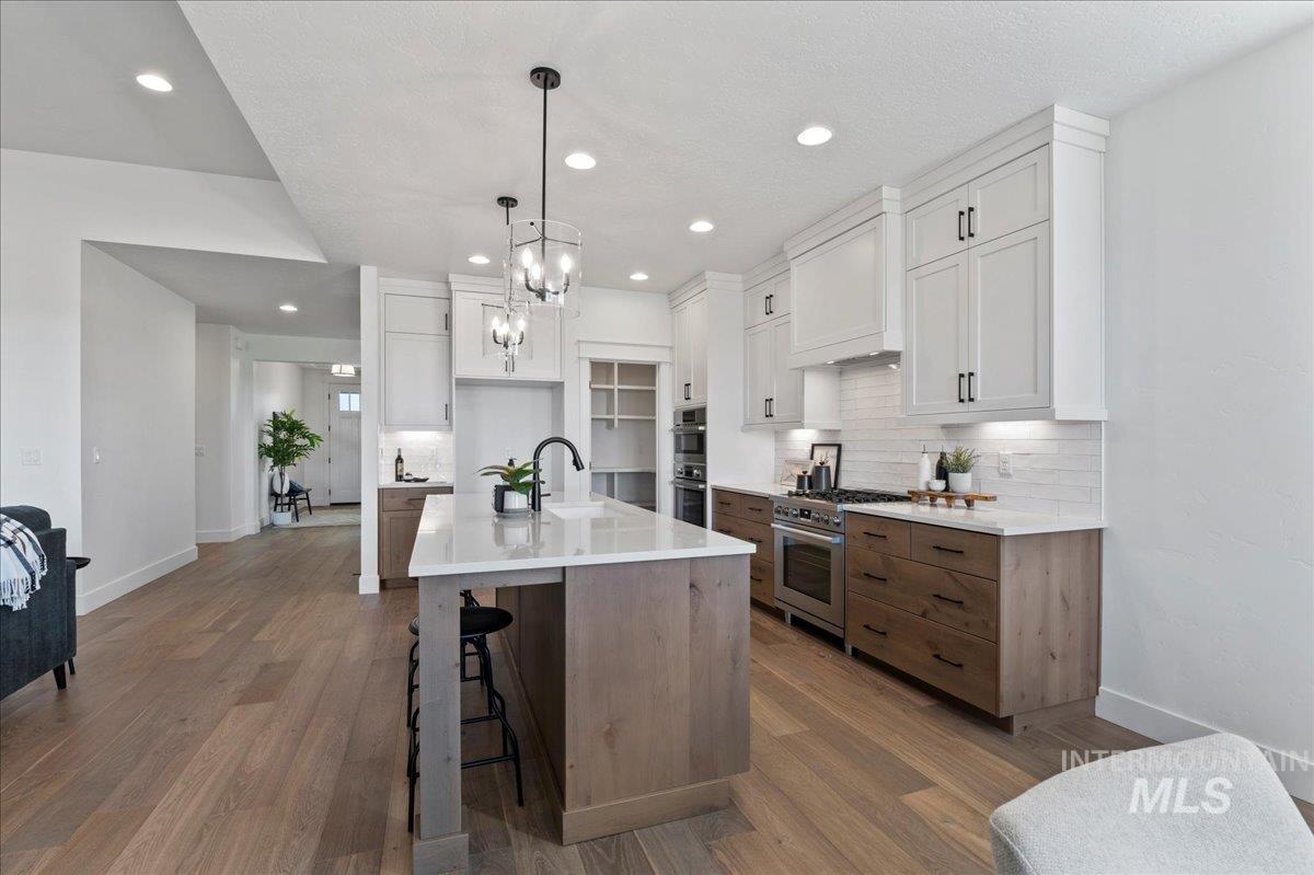 8270 W Gallup St, Meridian, Idaho 83646, 3 Bedrooms, 3 Bathrooms, Residential For Sale, Price $634,900, 98986629