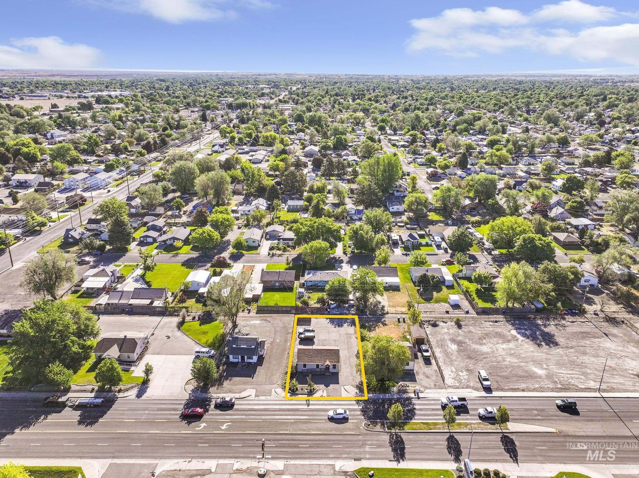 436 Washington Street N, Twin Falls, Idaho 83301, 2 Rooms, Business/Commercial For Sale, Price $250,000, 98986639