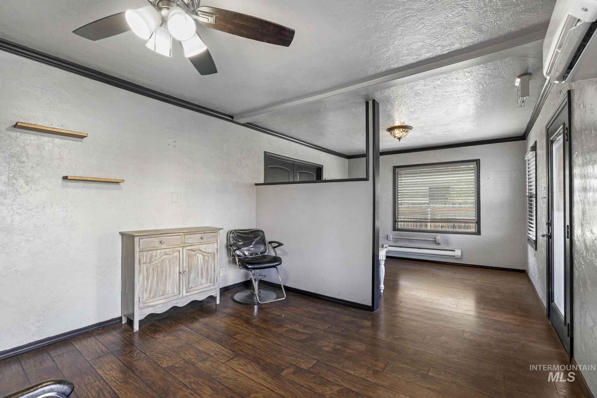 436 Washington Street N, Twin Falls, Idaho 83301, 2 Rooms, Business/Commercial For Sale, Price $250,000, 98986639