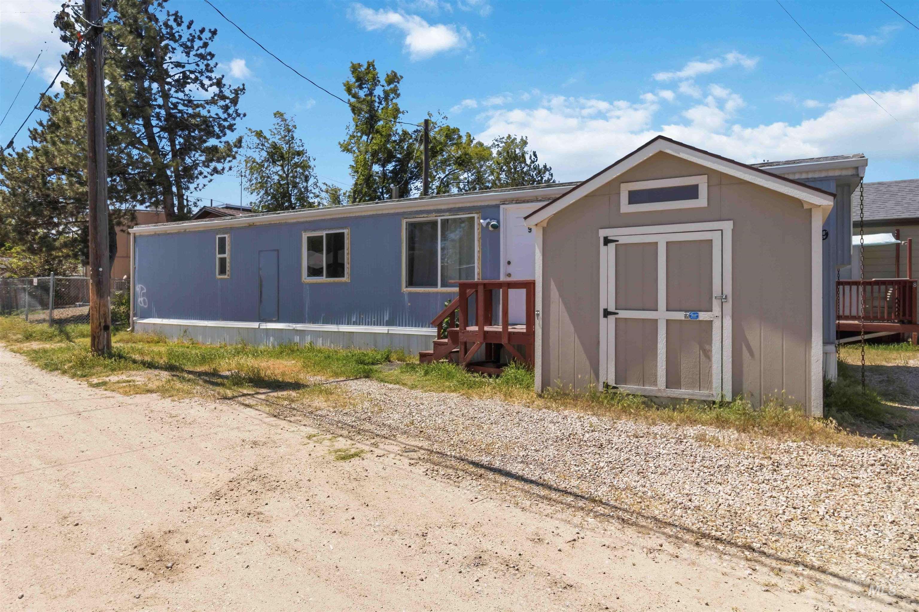 2815 W Dorian St, Boise, Idaho 83705, 2 Bedrooms, 1 Bathroom, Residential For Sale, Price $26,000,MLS 98986641