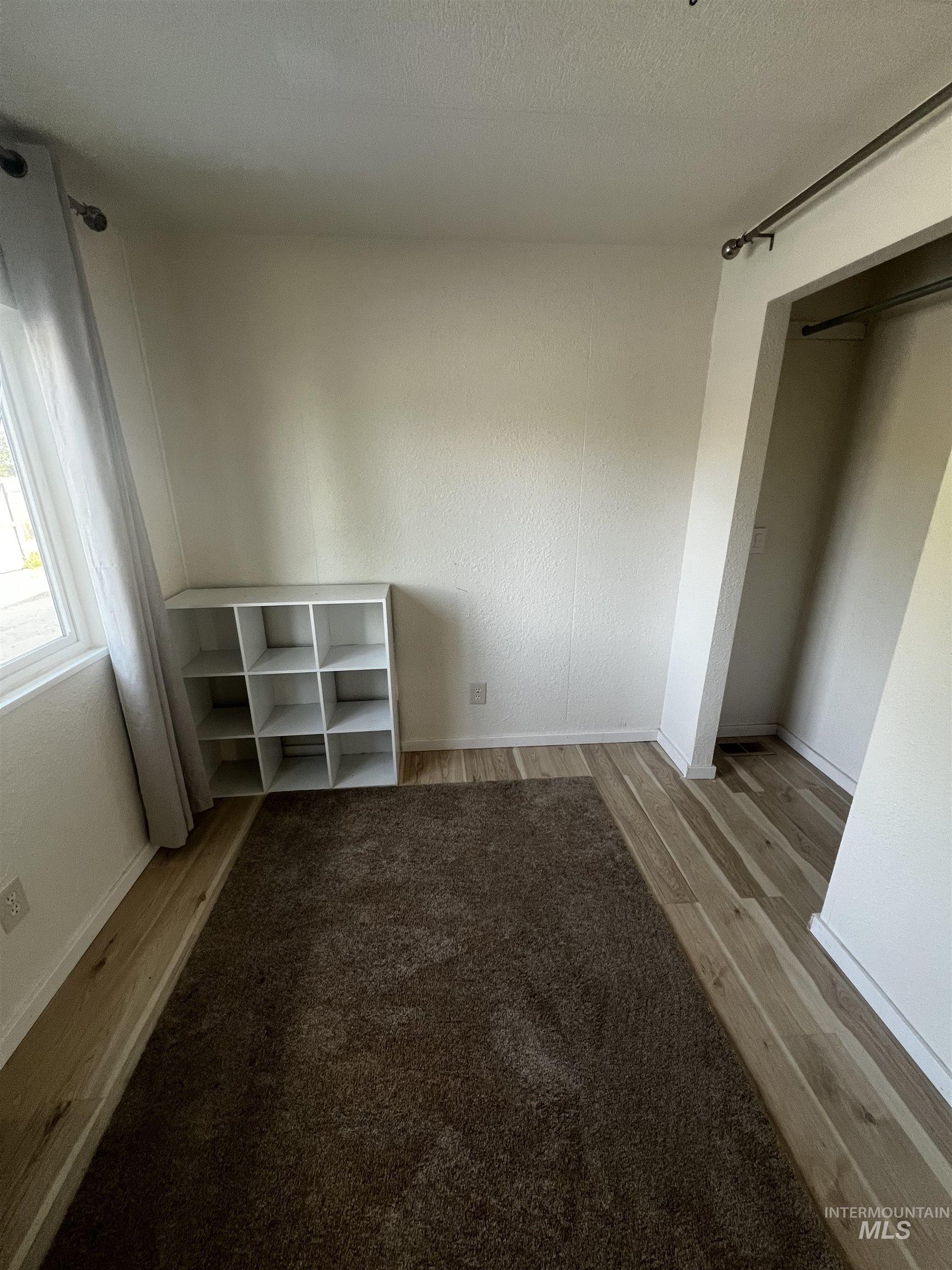 2815 W Dorian St, Boise, Idaho 83705, 2 Bedrooms, 1 Bathroom, Residential For Sale, Price $26,000, 98986641