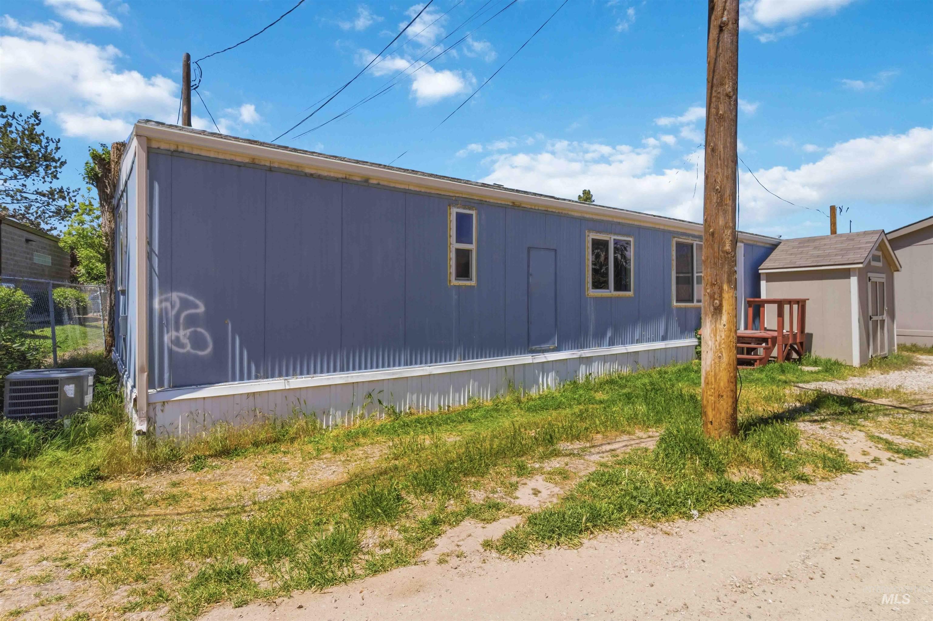 2815 W Dorian St, Boise, Idaho 83705, 2 Bedrooms, 1 Bathroom, Residential For Sale, Price $26,000,MLS 98986641