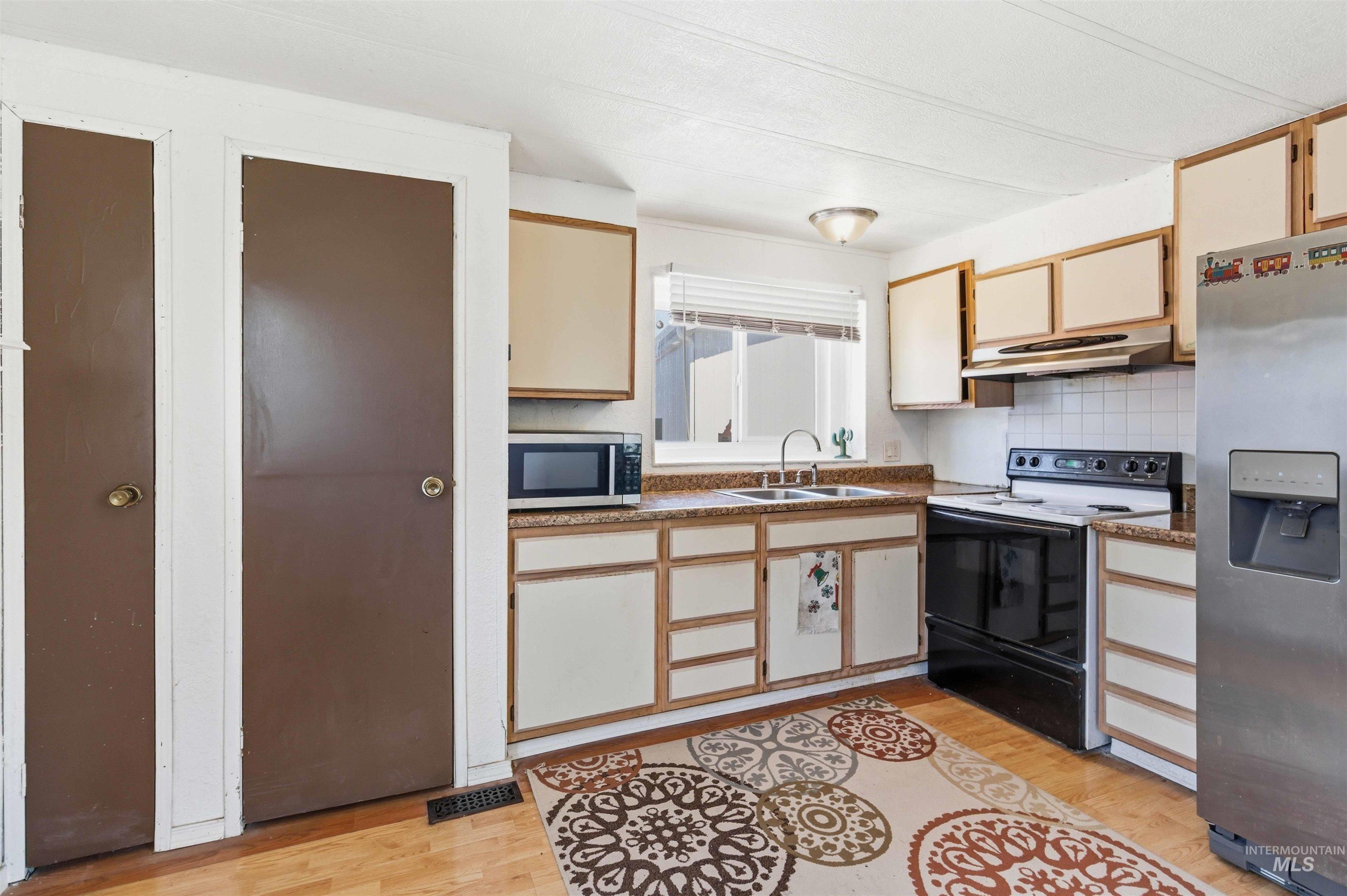 2815 W Dorian St, Boise, Idaho 83705, 2 Bedrooms, 1 Bathroom, Residential For Sale, Price $26,000,MLS 98986641