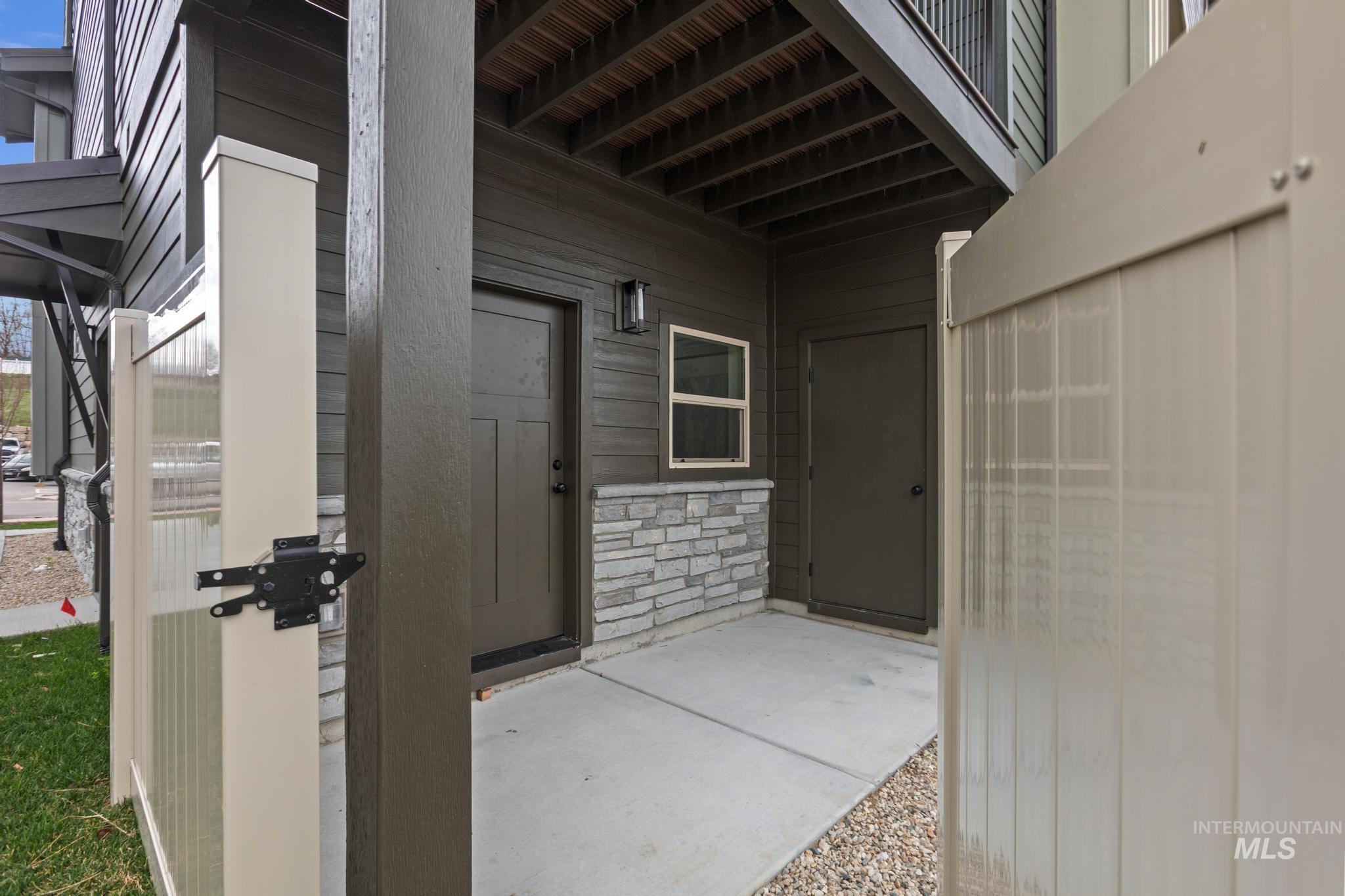 7494 W Swain Lane, Garden City, Idaho 83714, 3 Bedrooms, 3 Bathrooms, Residential For Sale, Price $439,000, 98986646