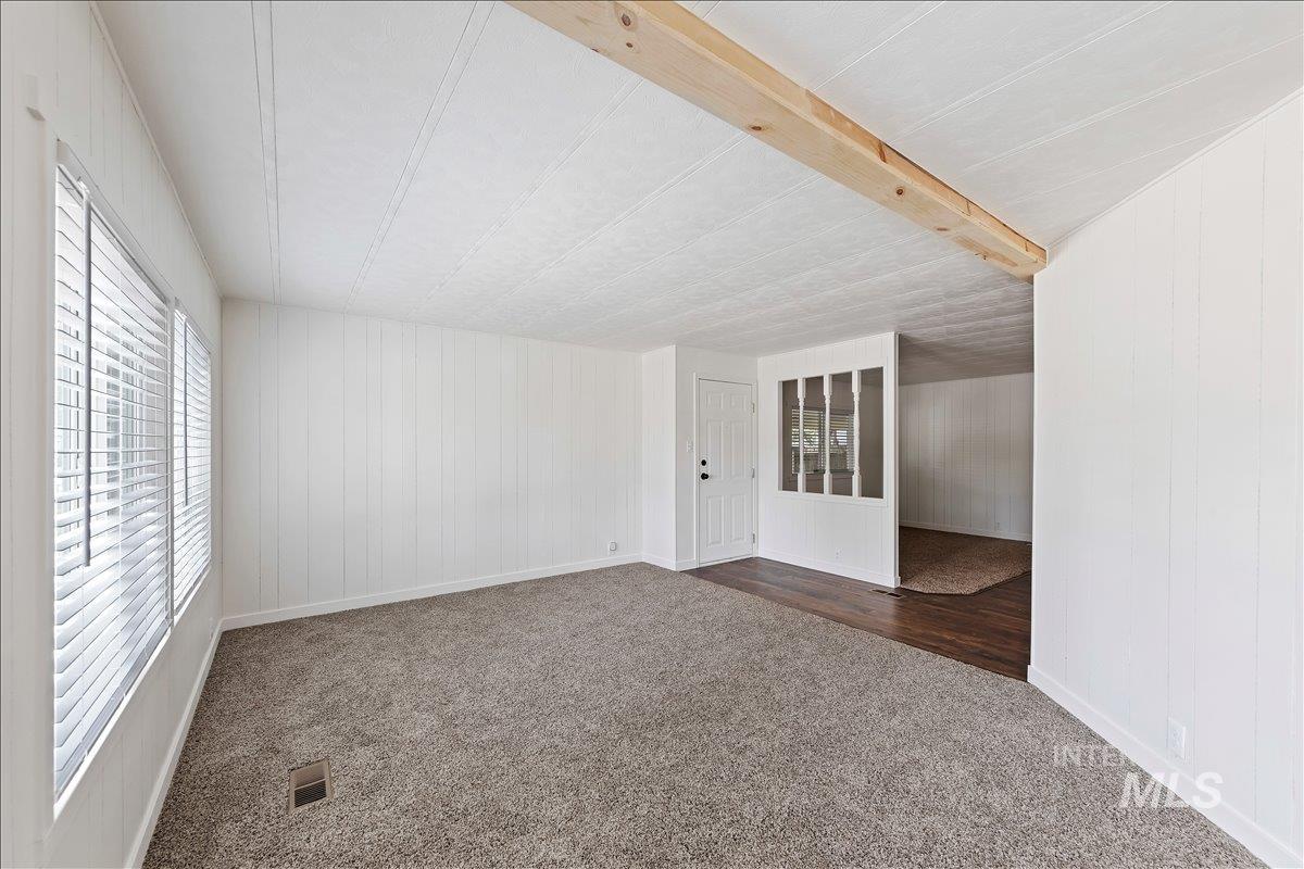 3779 S Clacton Way, Boise, Idaho 83716, 2 Bedrooms, 2 Bathrooms, Residential For Sale, Price $325,000,MLS 98986648