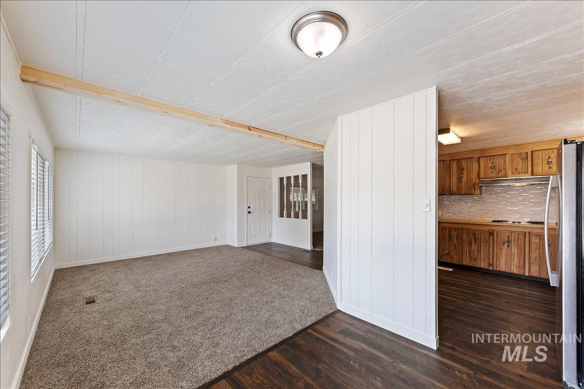 3779 S Clacton Way, Boise, Idaho 83716, 2 Bedrooms, 2 Bathrooms, Residential For Sale, Price $325,000,MLS 98986648