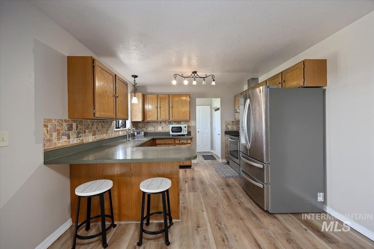 1030 Clear Creek Drive, Buhl, Idaho 83316, 3 Bedrooms, 2 Bathrooms, Residential For Sale, Price $450,000,MLS 98986650