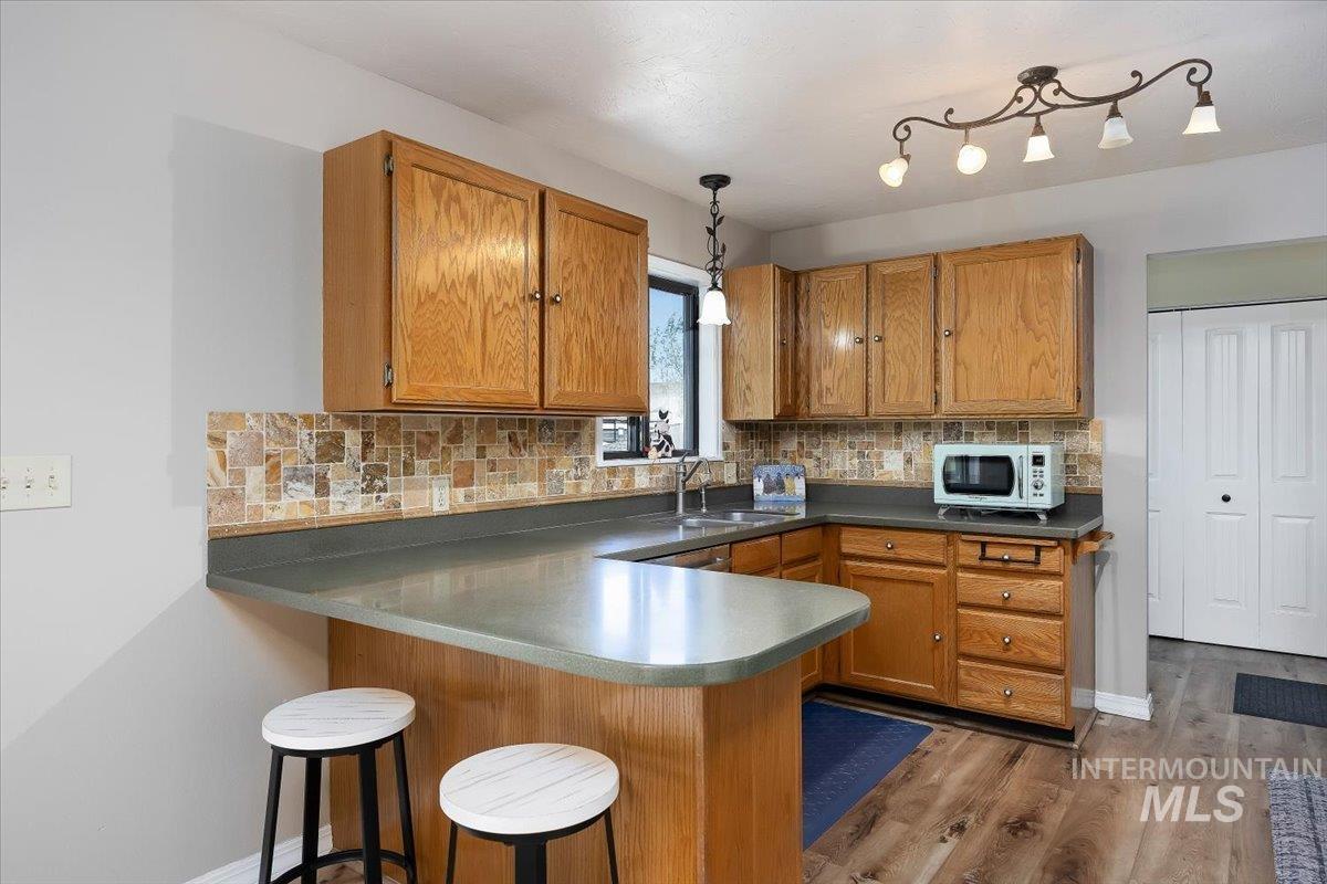 1030 Clear Creek Drive, Buhl, Idaho 83316, 3 Bedrooms, 2 Bathrooms, Residential For Sale, Price $450,000,MLS 98986650