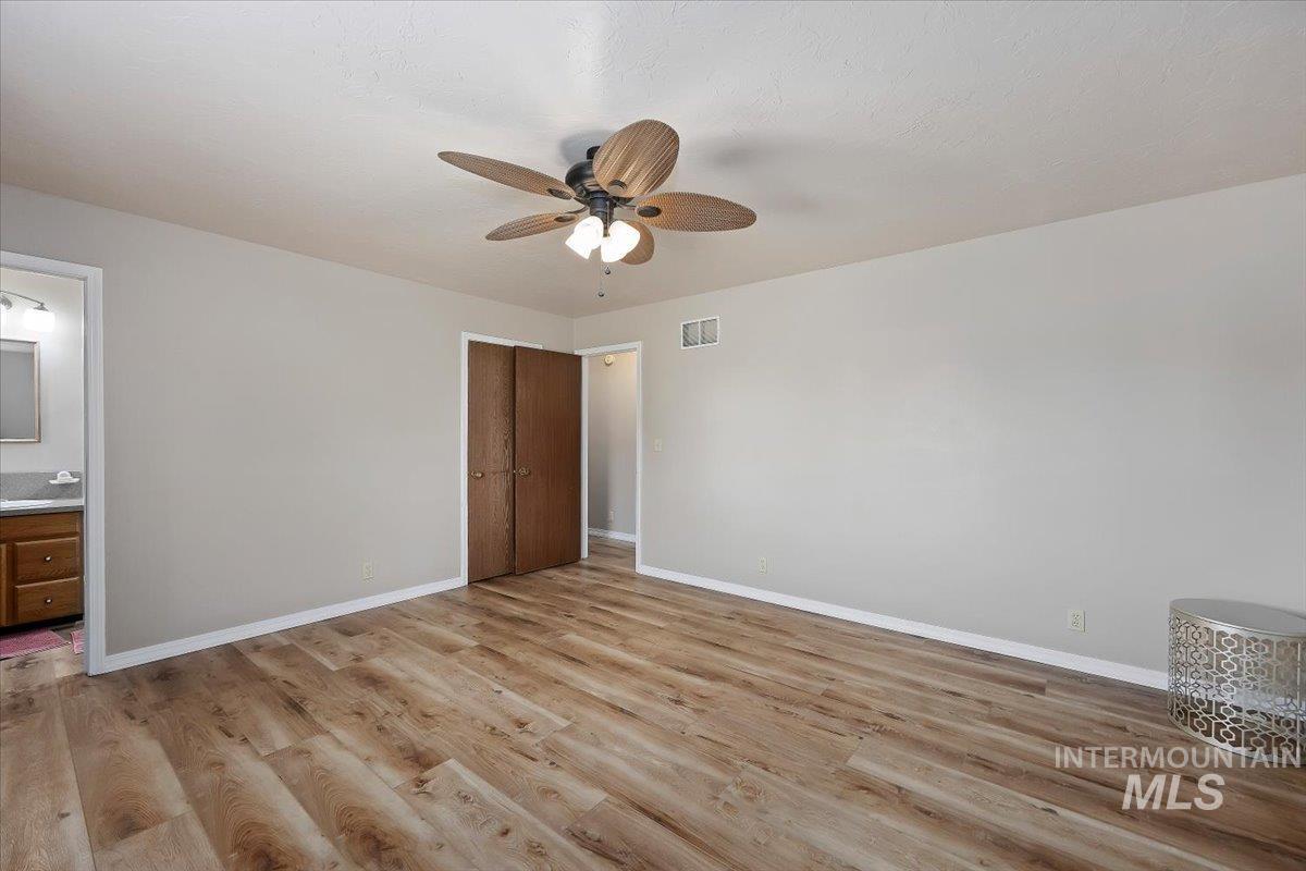 1030 Clear Creek Drive, Buhl, Idaho 83316, 3 Bedrooms, 2 Bathrooms, Residential For Sale, Price $450,000,MLS 98986650