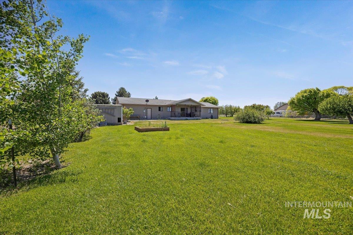 1030 Clear Creek Drive, Buhl, Idaho 83316, 3 Bedrooms, 2 Bathrooms, Residential For Sale, Price $450,000,MLS 98986650