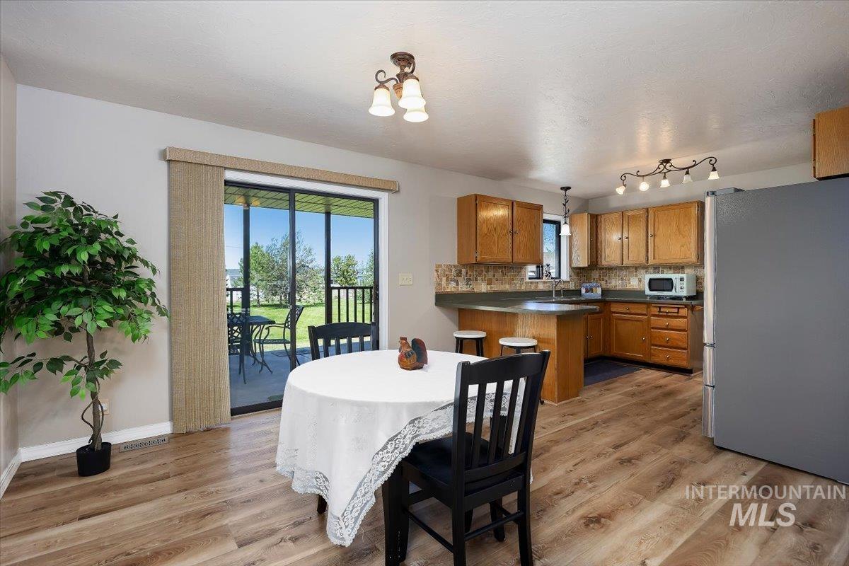 1030 Clear Creek Drive, Buhl, Idaho 83316, 3 Bedrooms, 2 Bathrooms, Residential For Sale, Price $450,000,MLS 98986650