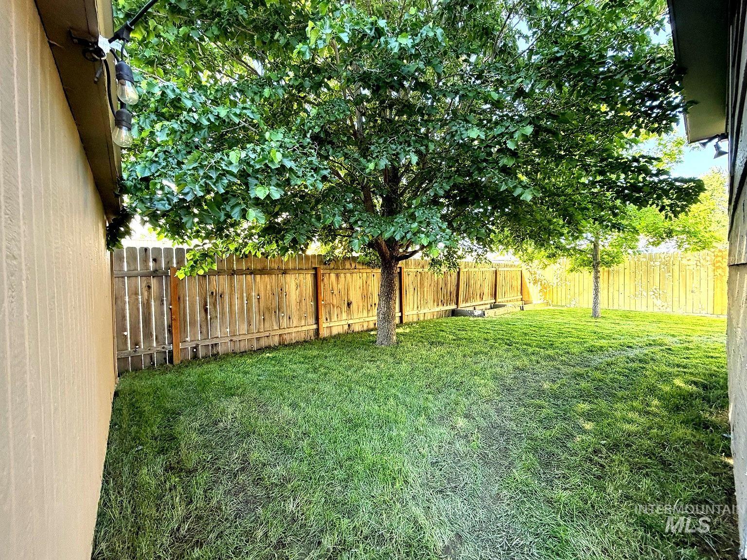 4207 W Marvin Street, Boise, Idaho 83705, 3 Bedrooms, 1 Bathroom, Residential For Sale, Price $400,000,MLS 98986652