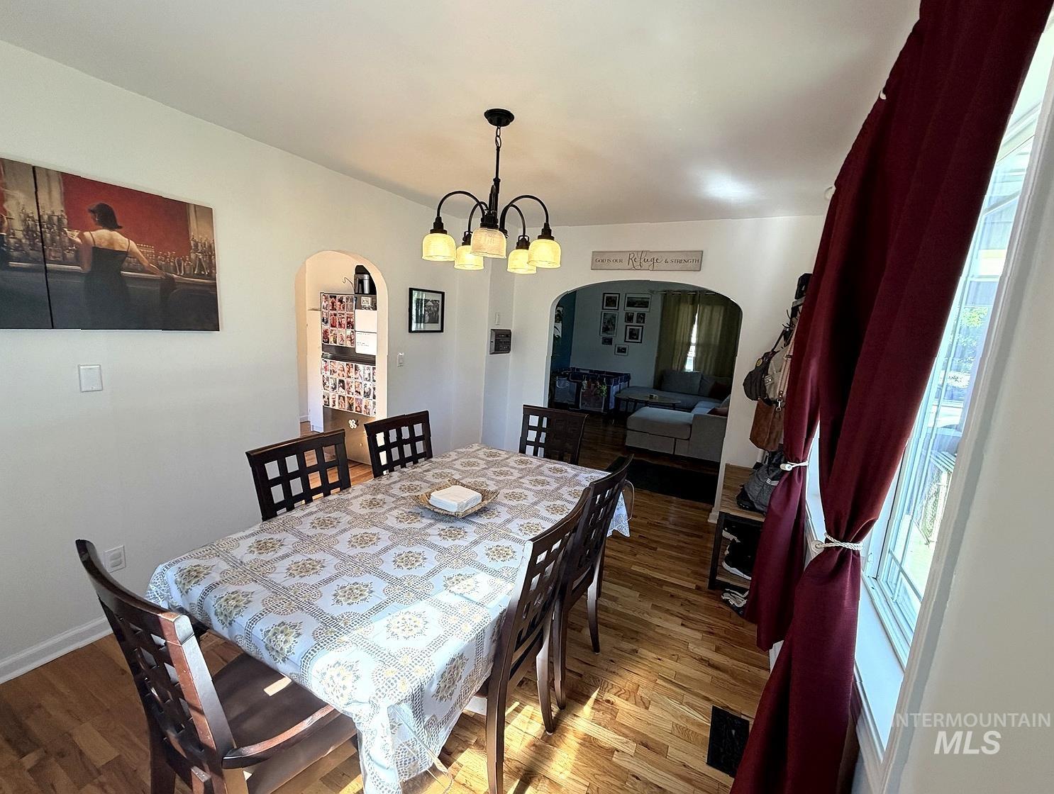 4207 W Marvin Street, Boise, Idaho 83705, 3 Bedrooms, 1 Bathroom, Residential For Sale, Price $400,000,MLS 98986652