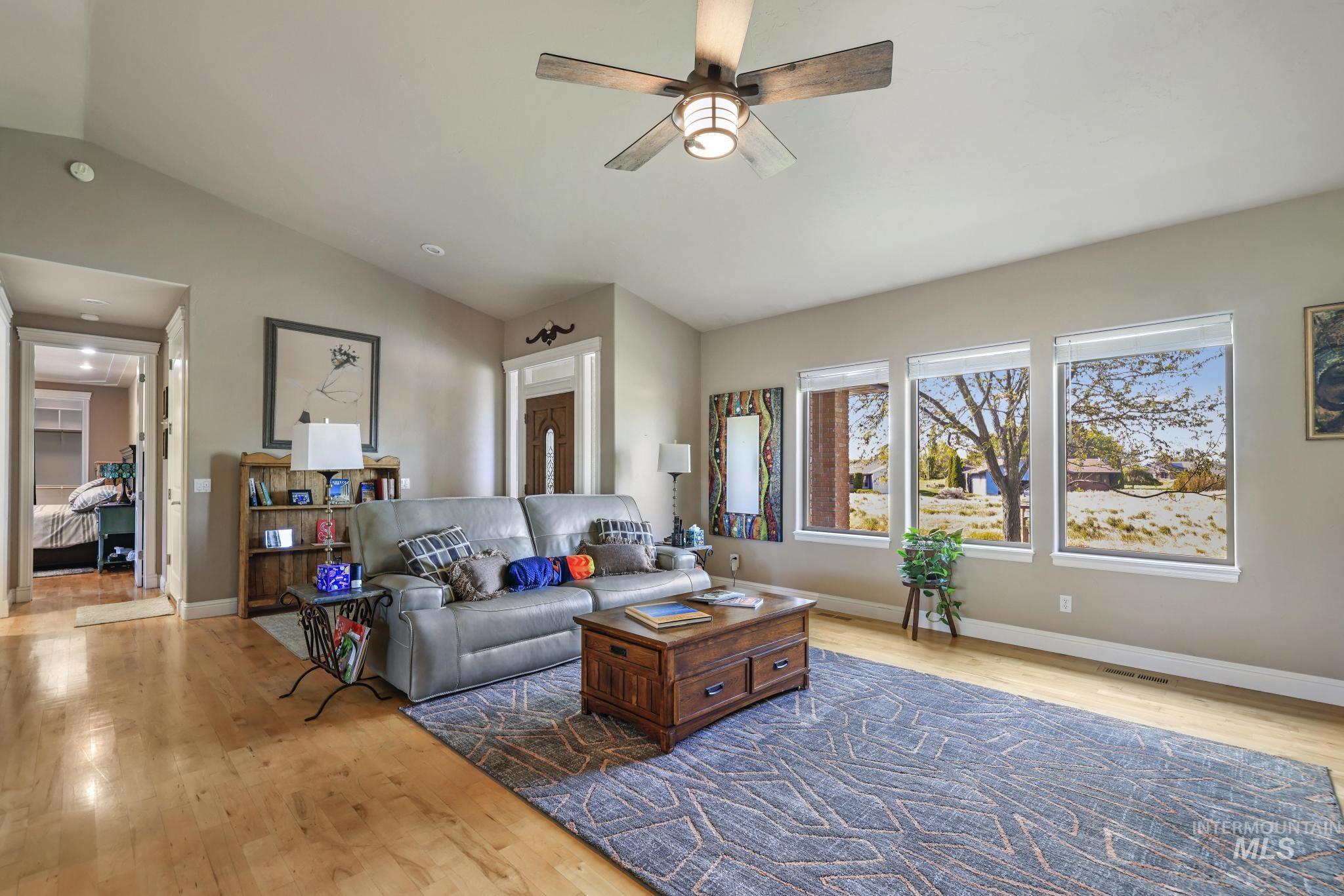 100 Olympic Rd, Jerome, Idaho 83338-6478, 3 Bedrooms, 2 Bathrooms, Residential For Sale, Price $624,500,MLS 98986653