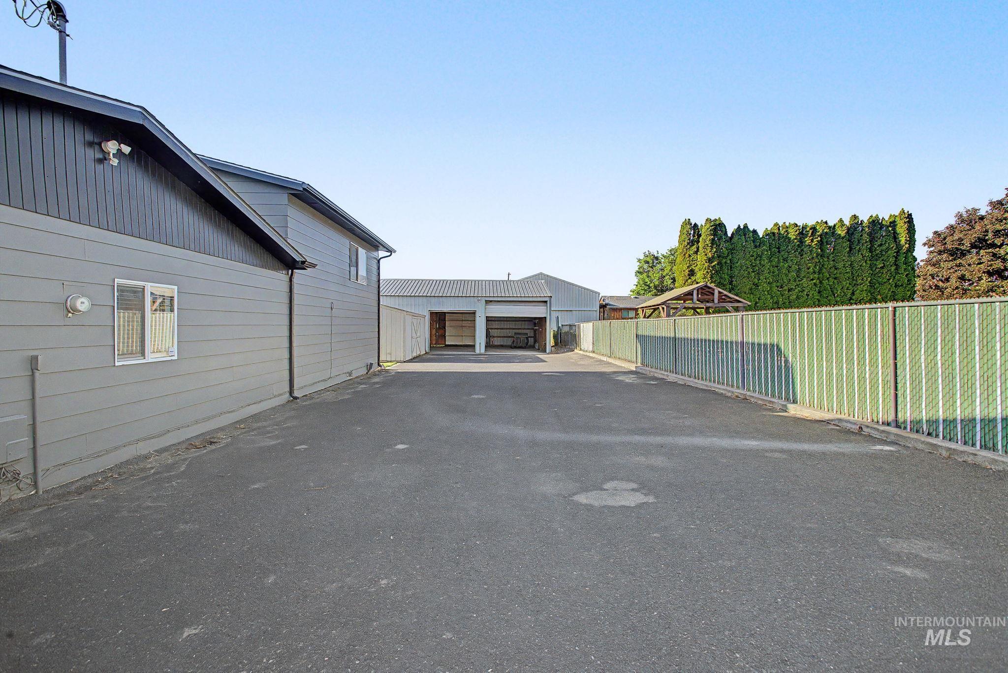 1119 Alder Dr, Lewiston, Idaho 83501, 4 Bedrooms, 2 Bathrooms, Residential For Sale, Price $479,000,MLS 98986654