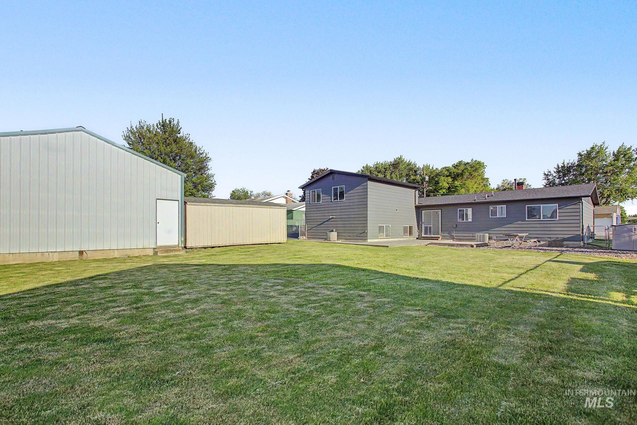 1119 Alder Dr, Lewiston, Idaho 83501, 4 Bedrooms, 2 Bathrooms, Residential For Sale, Price $479,000,MLS 98986654