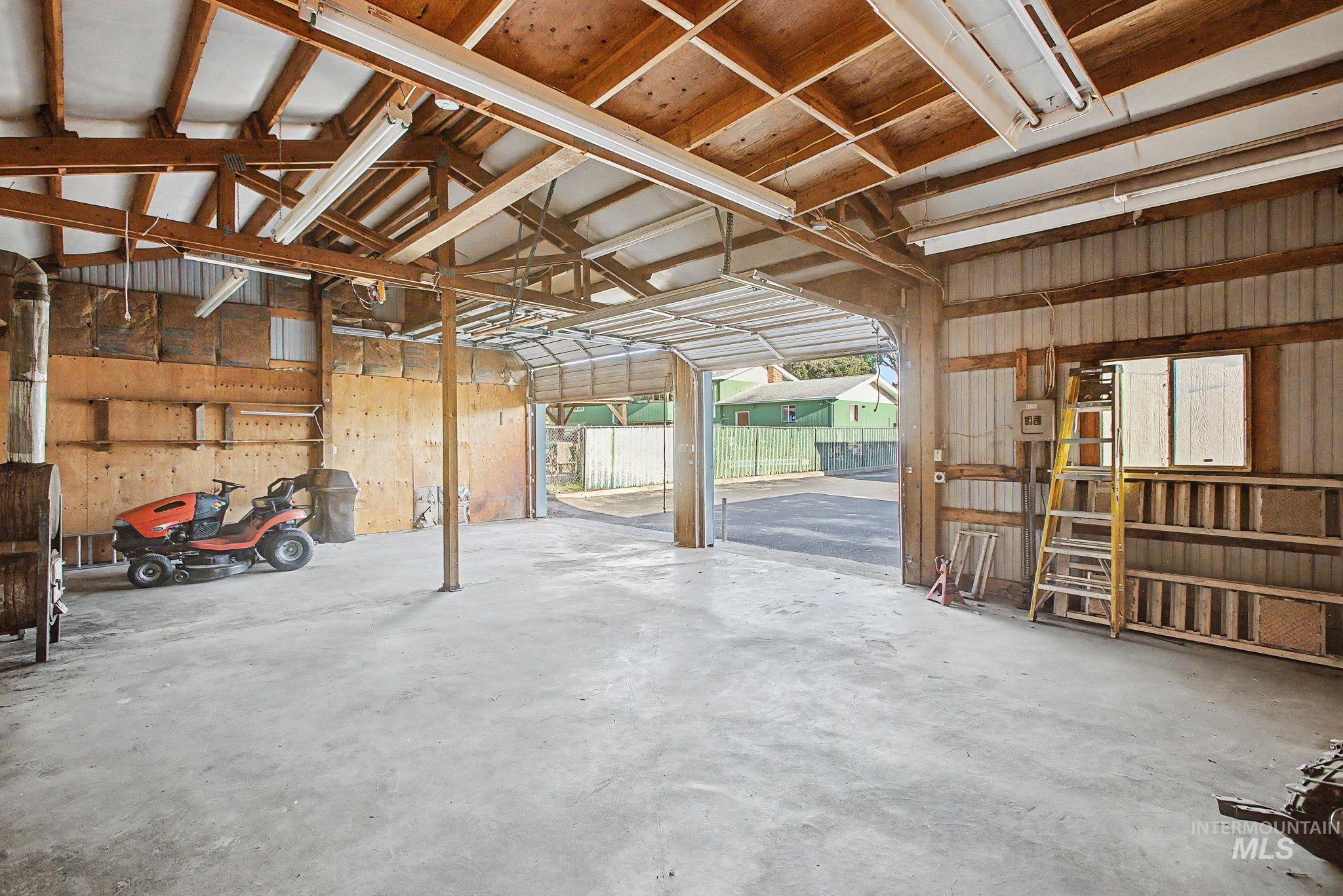 1119 Alder Dr, Lewiston, Idaho 83501, 4 Bedrooms, 2 Bathrooms, Residential For Sale, Price $479,000,MLS 98986654